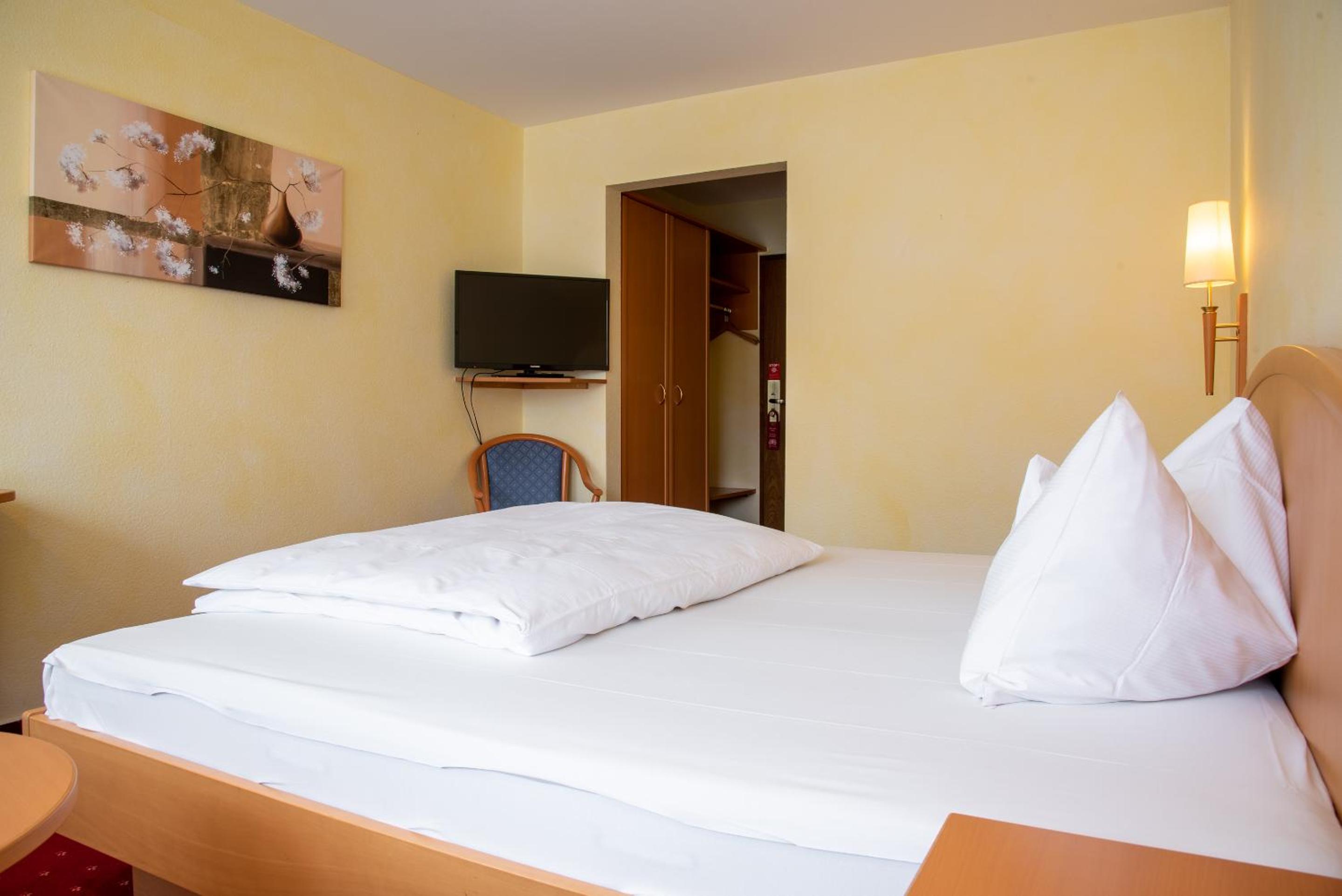 Economy Double Room - Annex - Photo 3