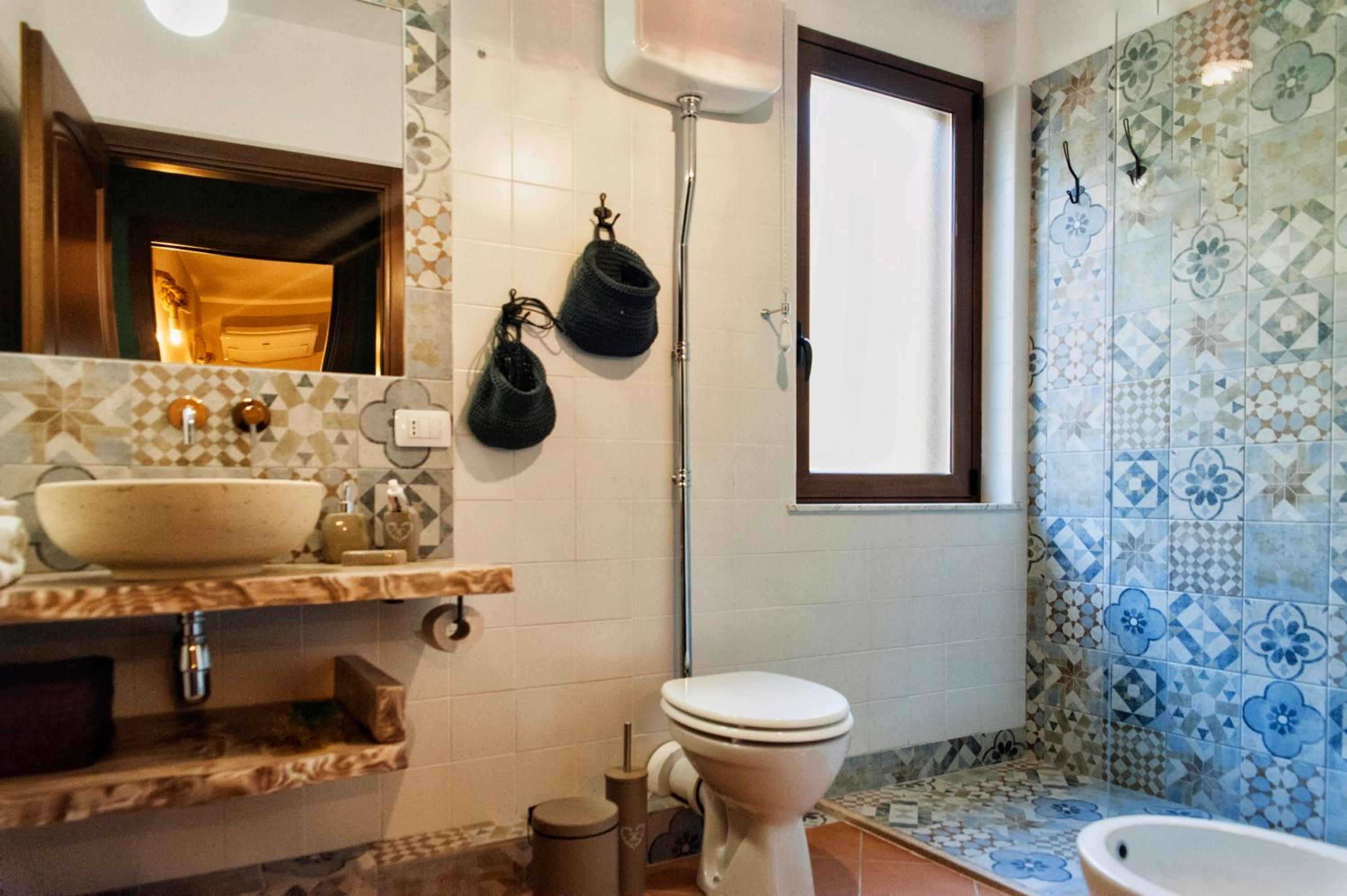 Triple Room with Private External Bathroom - Photo 2