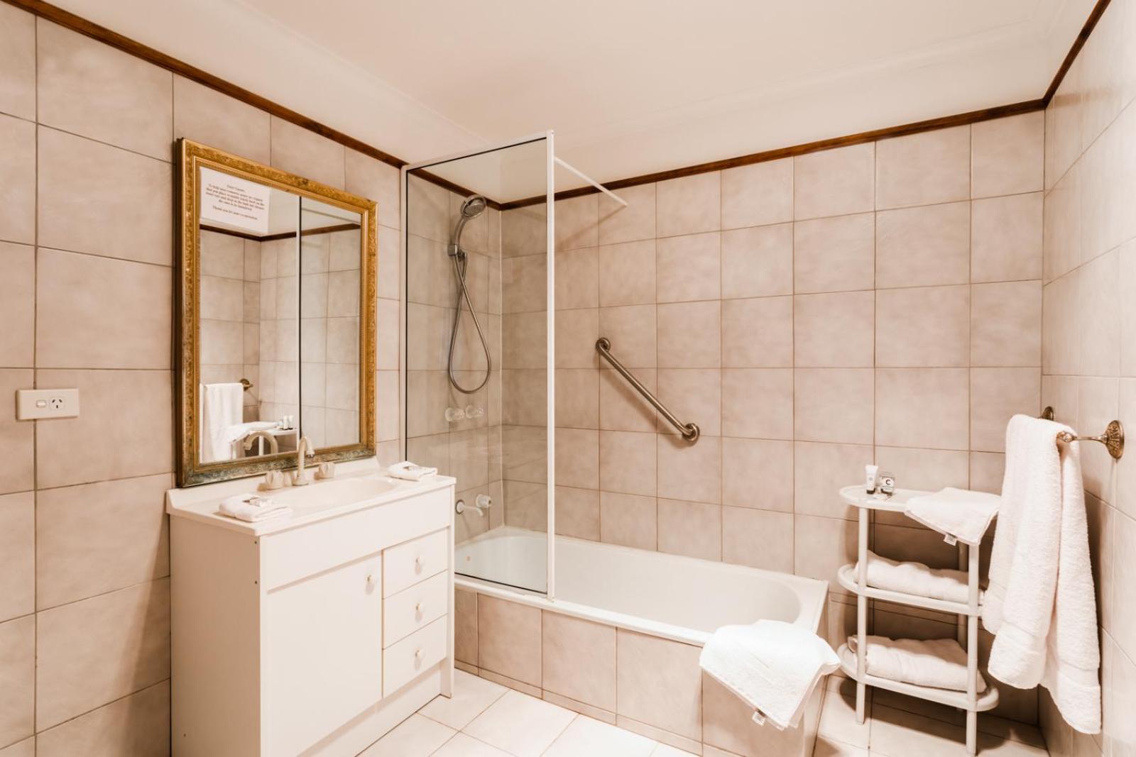 Triple Room - 2 - Photo 2