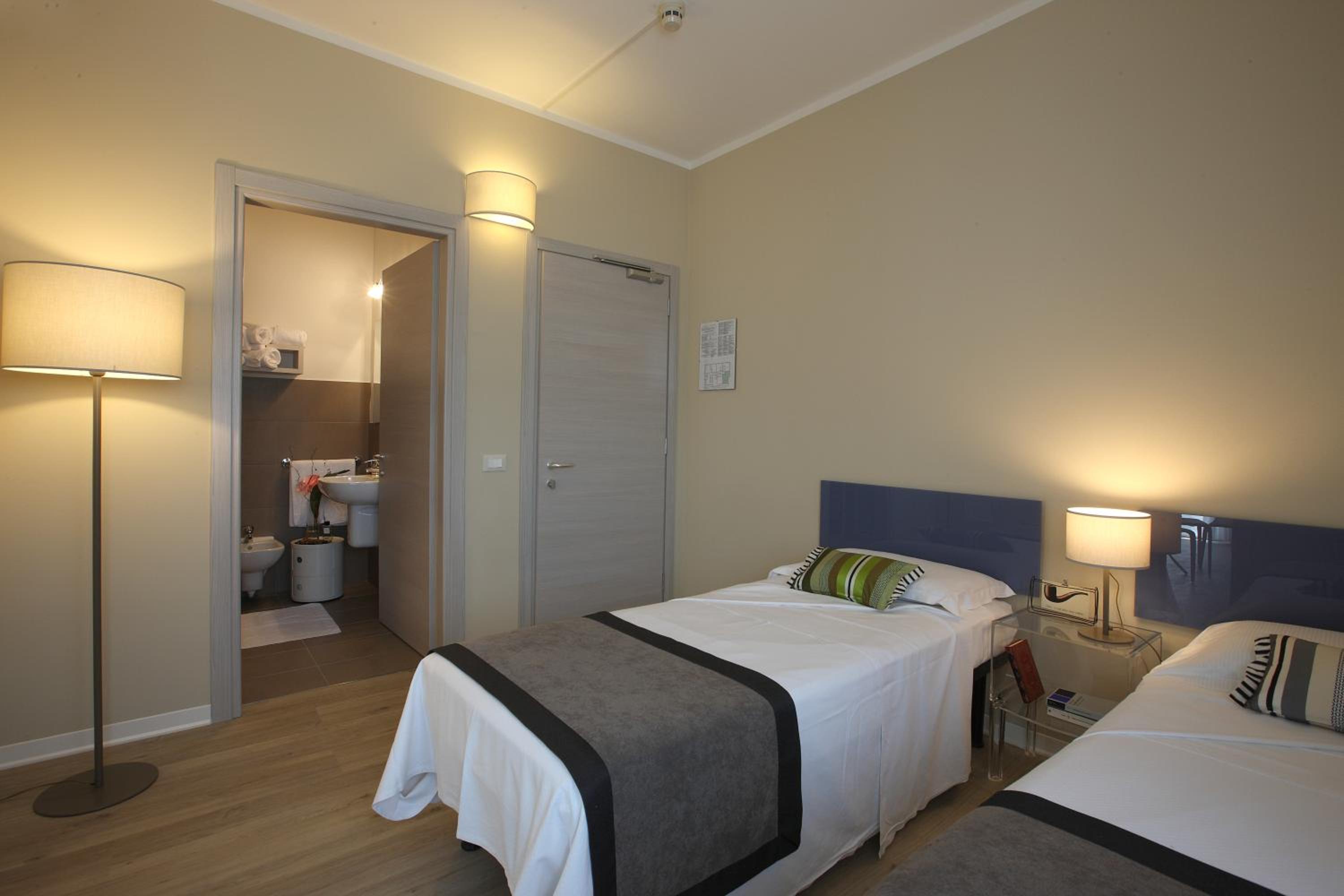 Family Suite - Photo 11