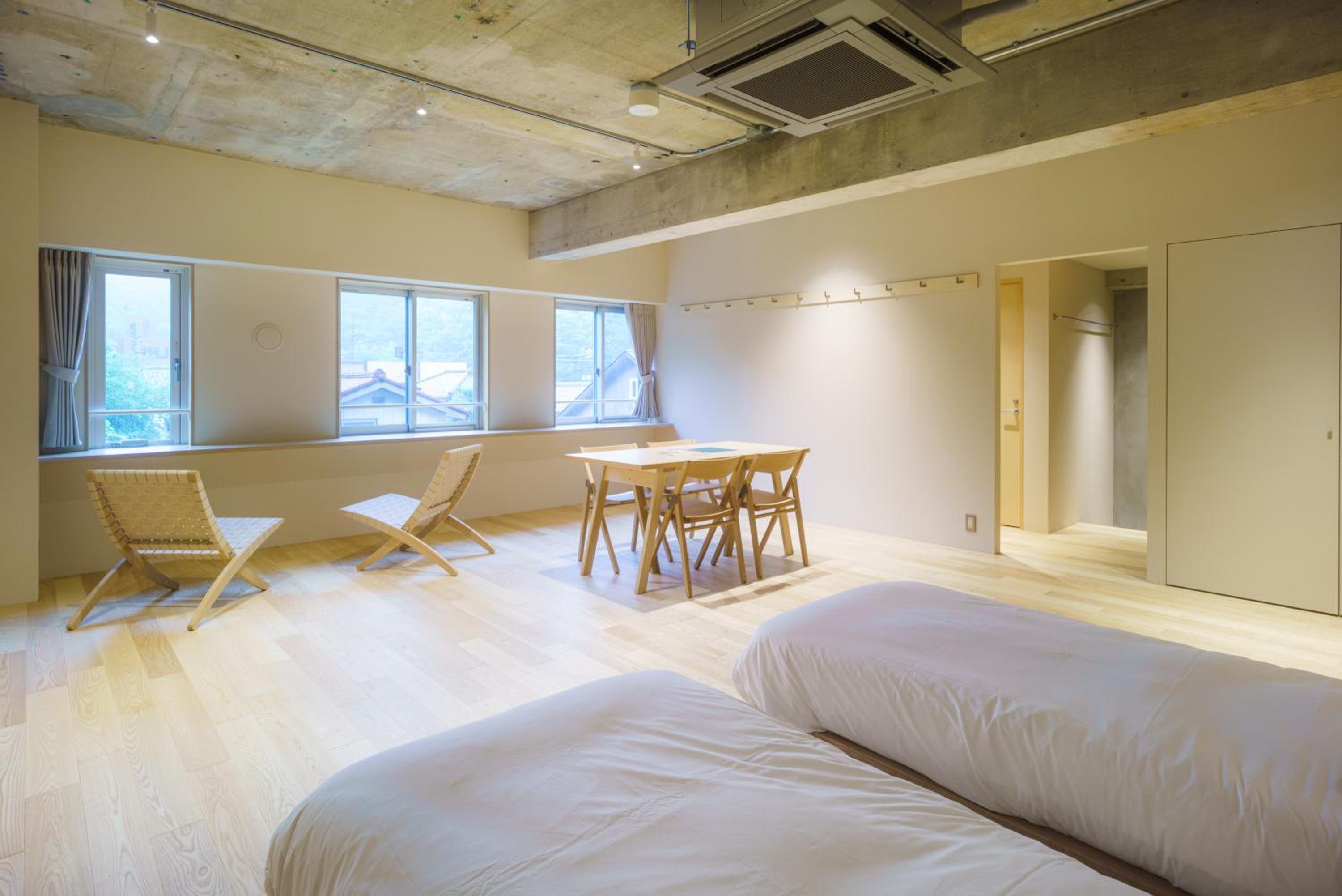 Family Room - Photo 7