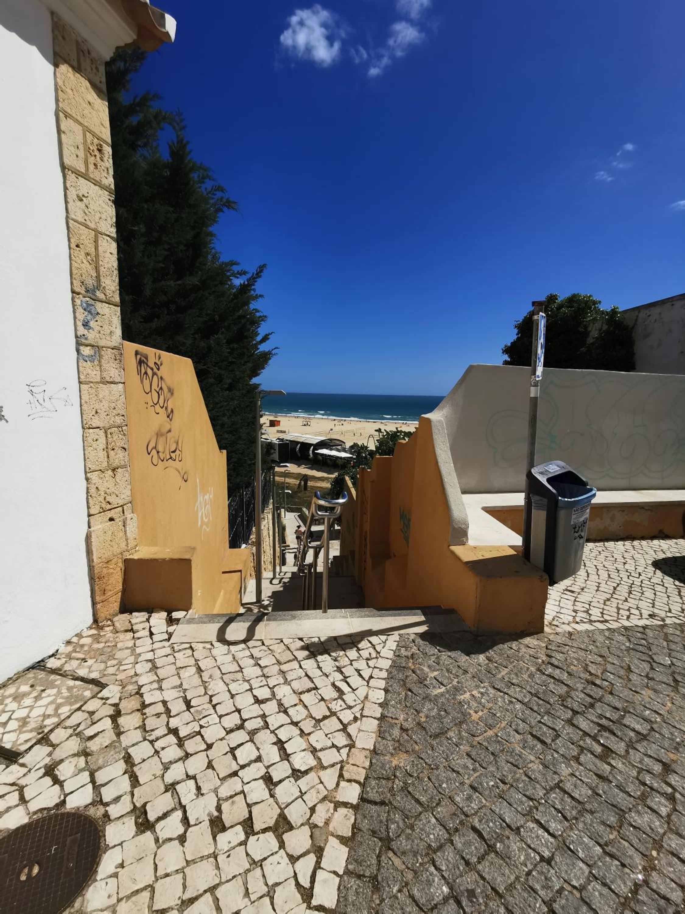 Apartment with Balcony - Photo 43