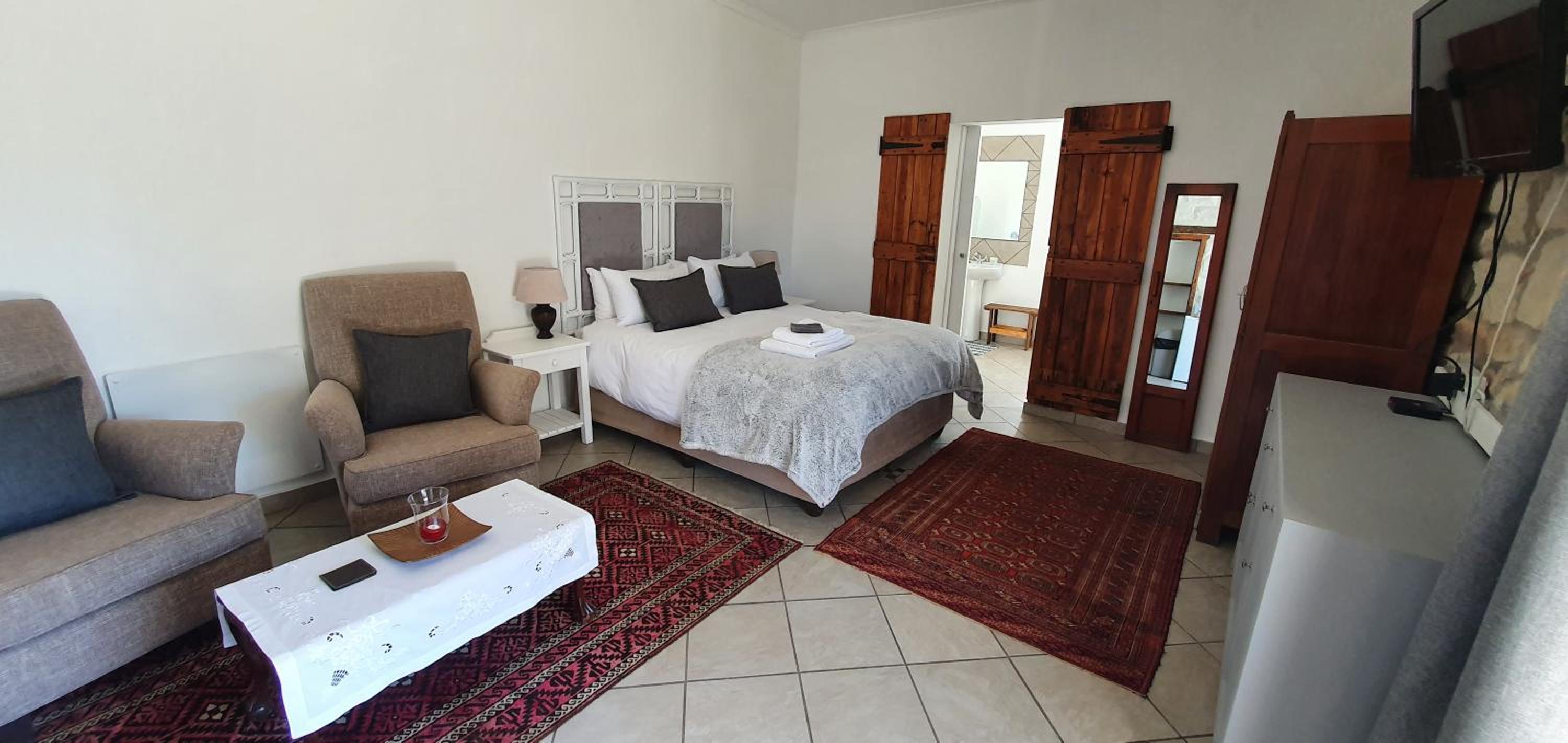 Double Room with Private Bathroom photo 1