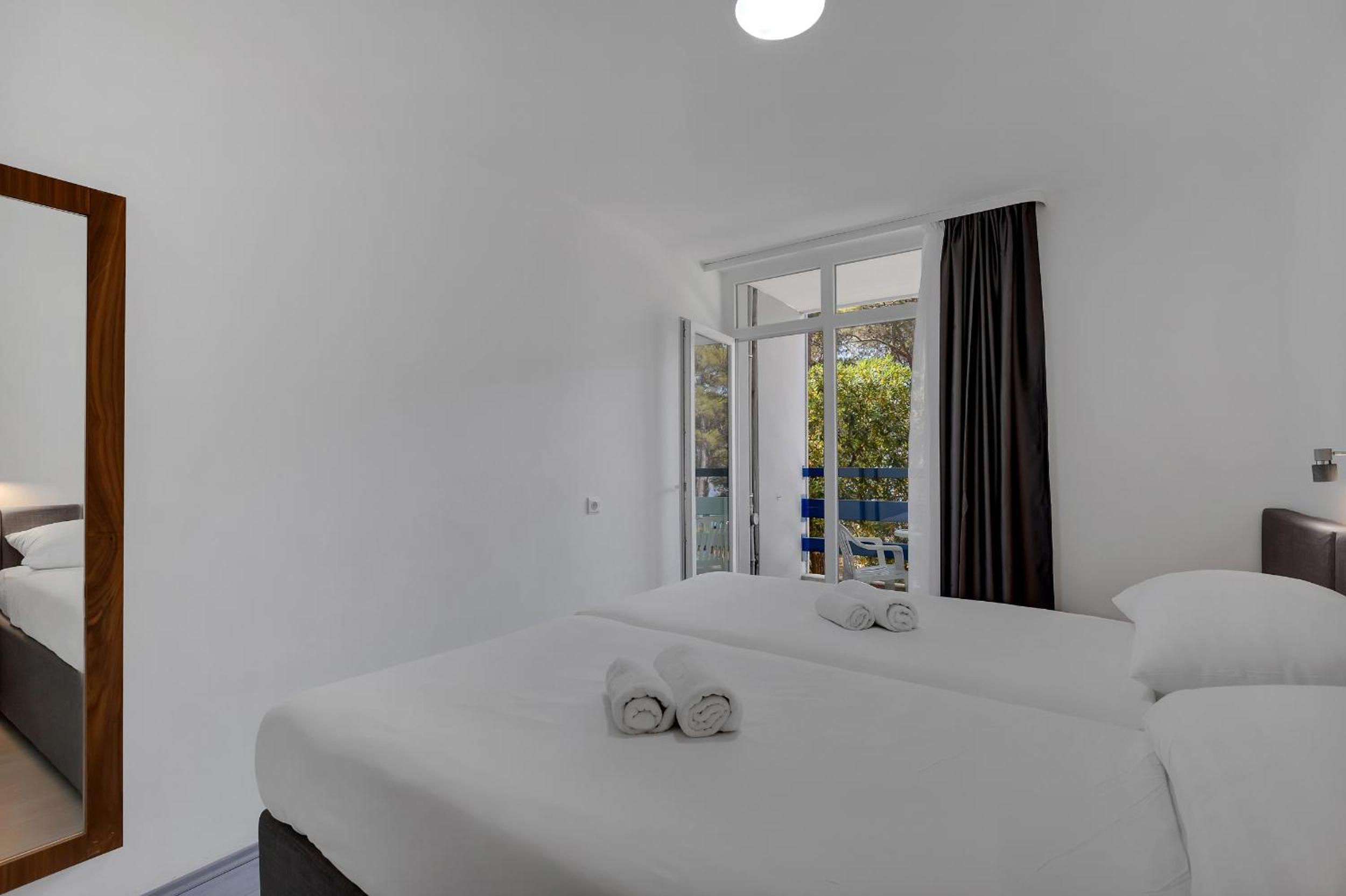 Standard Twin Room with Extra Bed - Annex - Photo 3