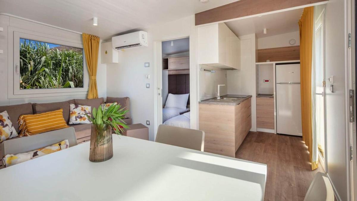 Sylva Mobile Home - Photo 3
