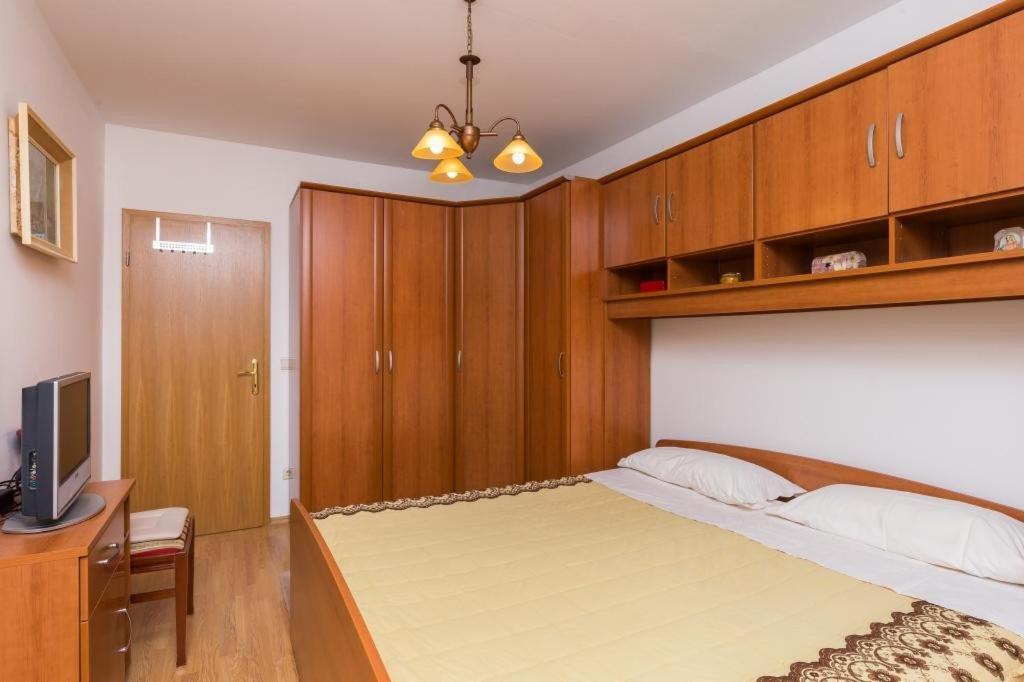 Two Bedroom Apartment with Balcony and Garden View