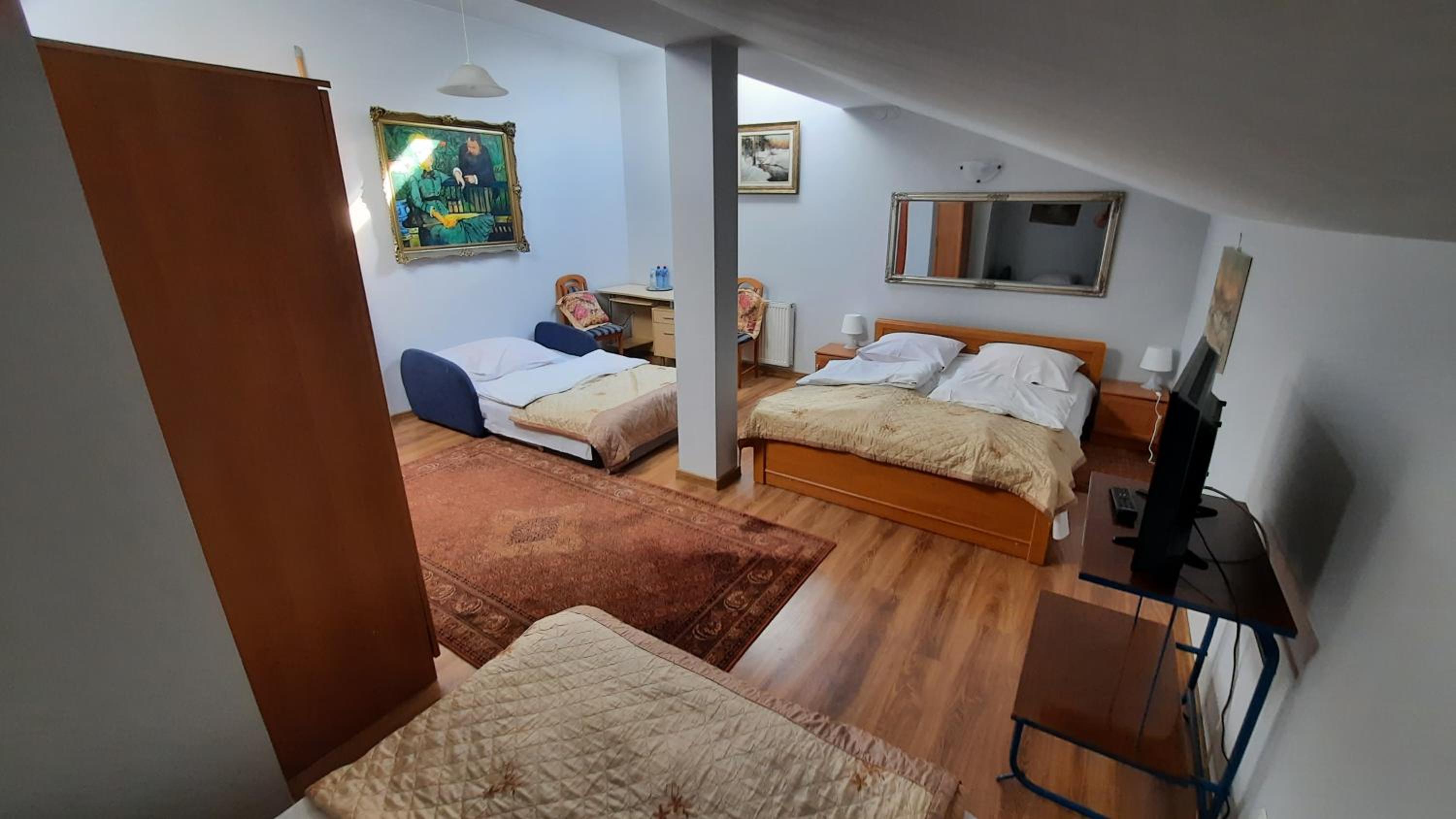 Standard Triple Room - Photo 1