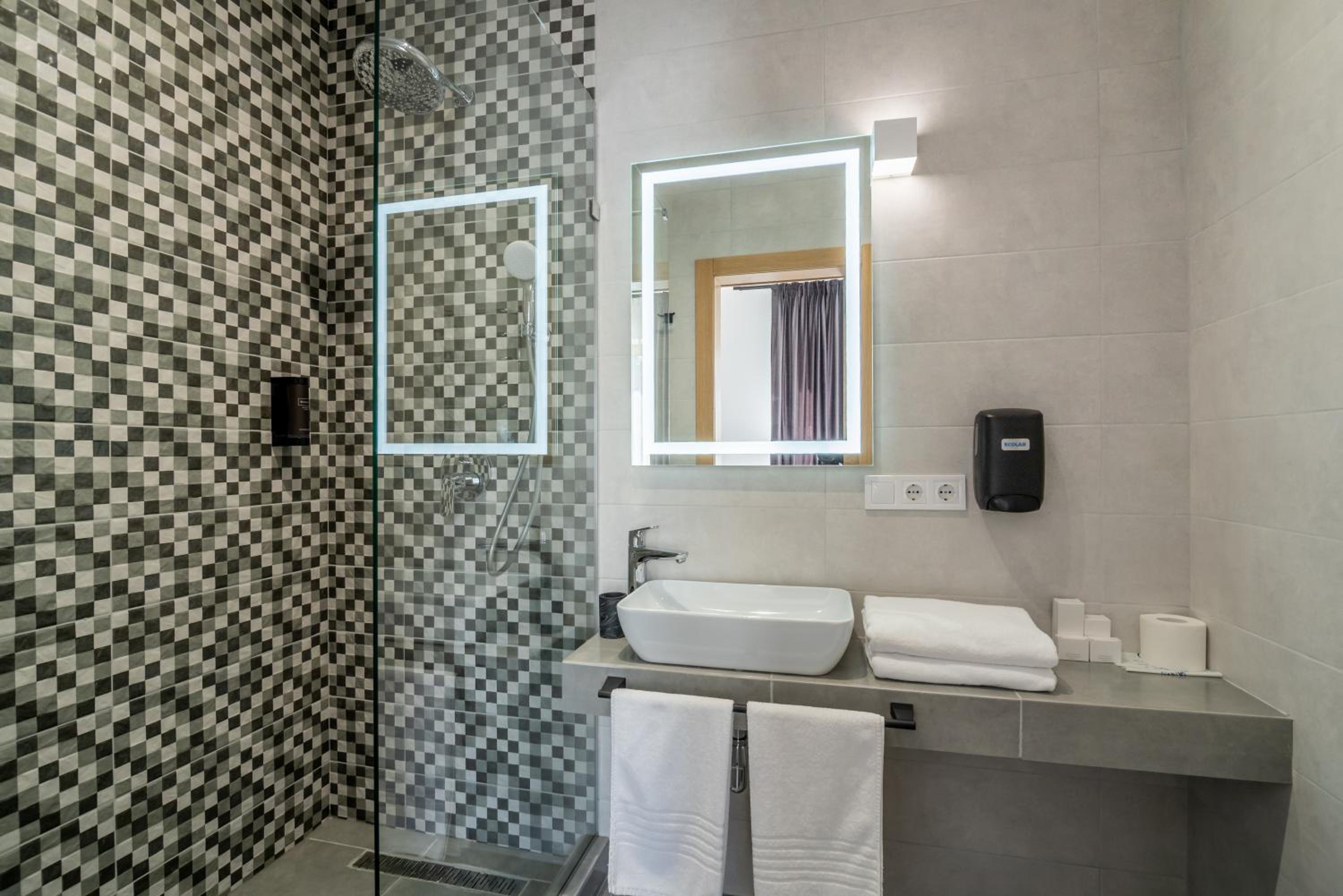 Junior Suite with Terrace photo 2