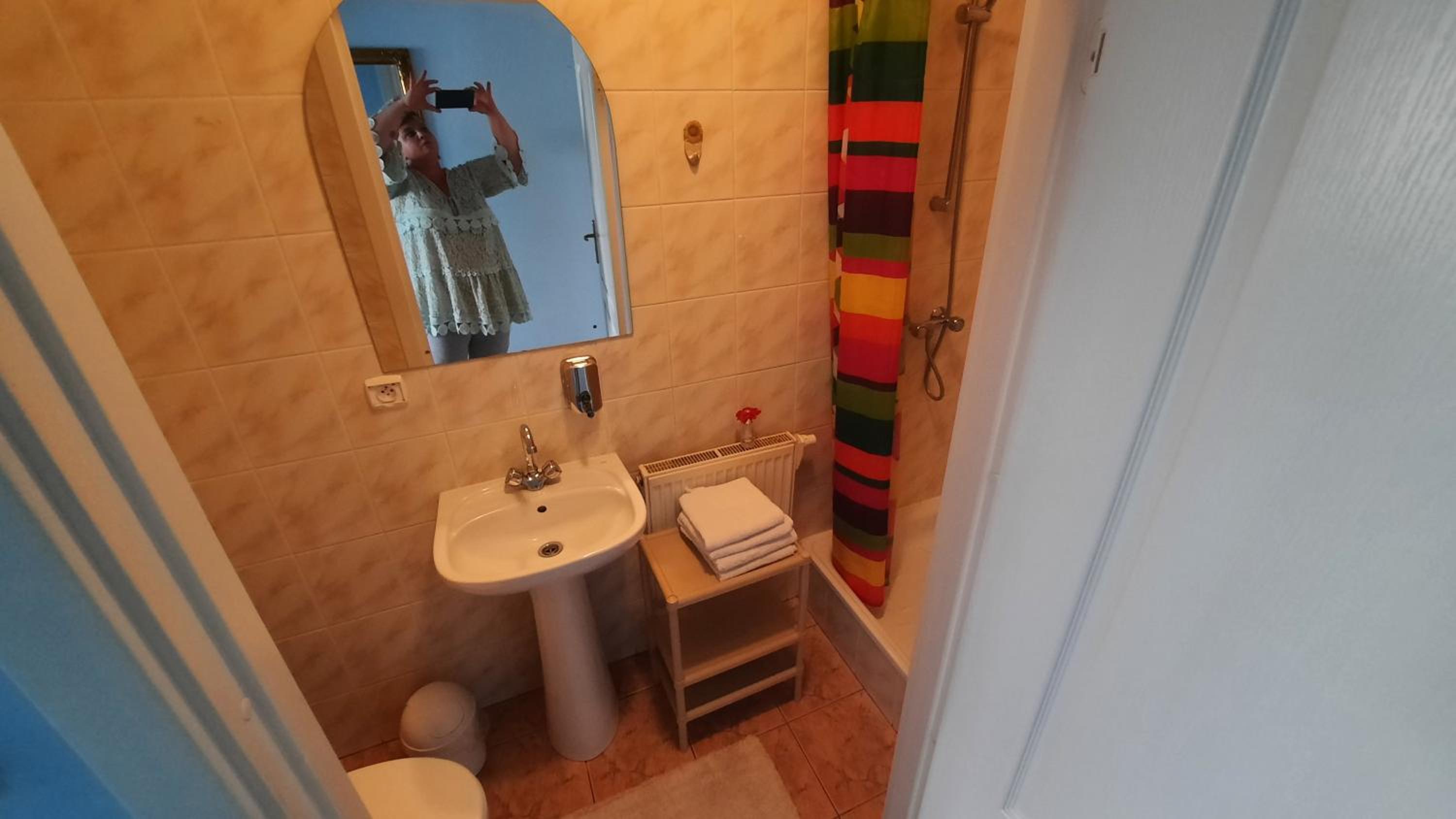Single Room photo 2