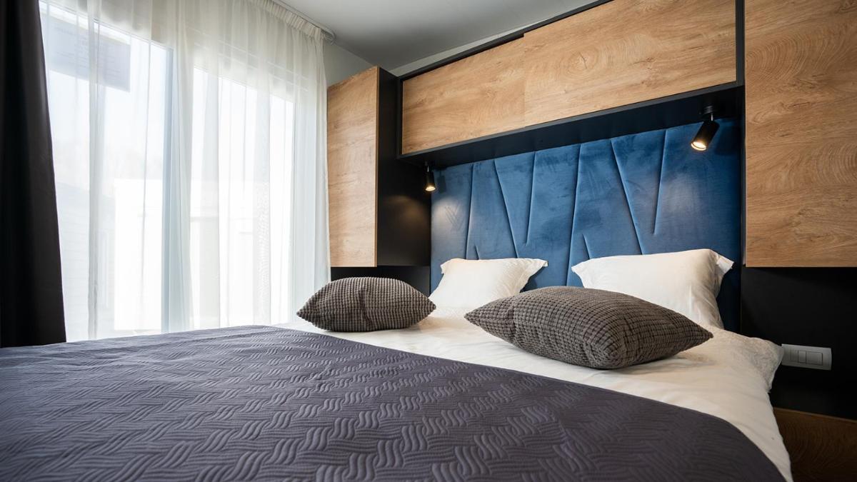 Aura Mobile Home - Photo 2