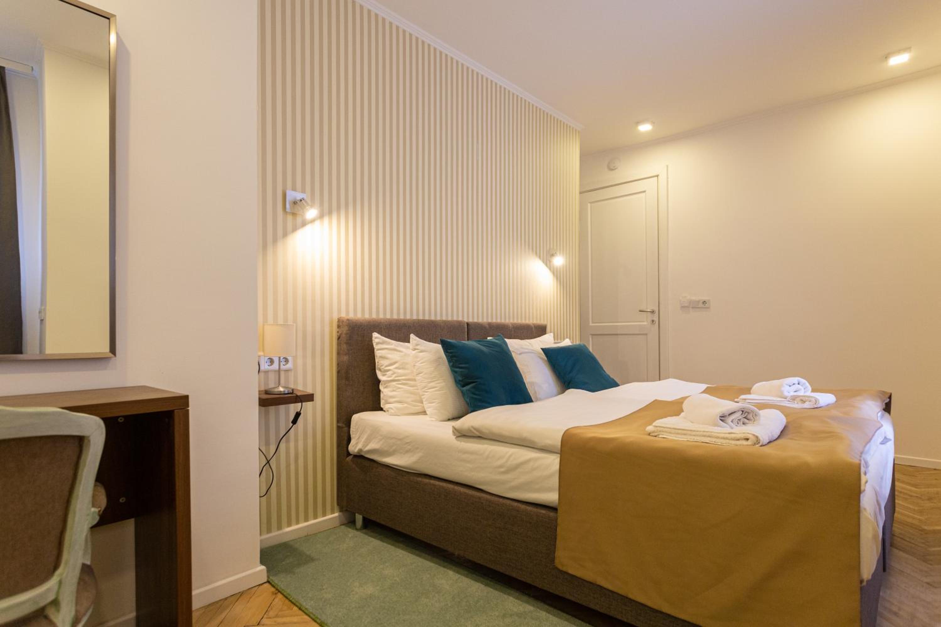 Deluxe Double or Twin Room - Photo 46