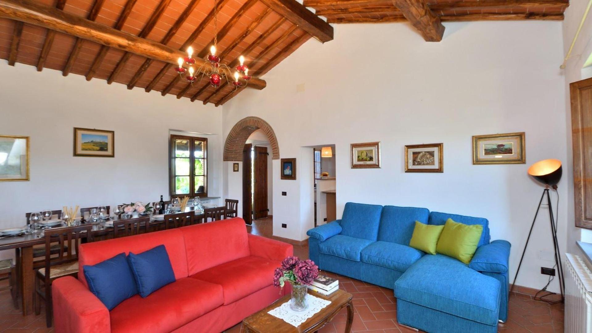 Five-Bedroom Villa photo 1