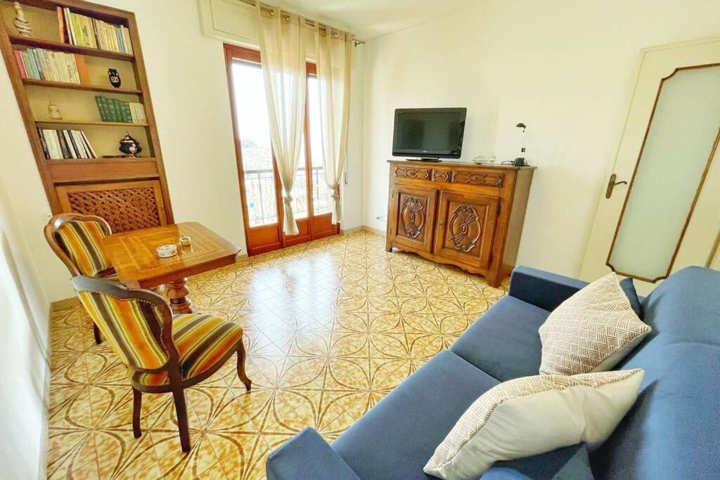 Two-Bedroom Apartment - Photo 18