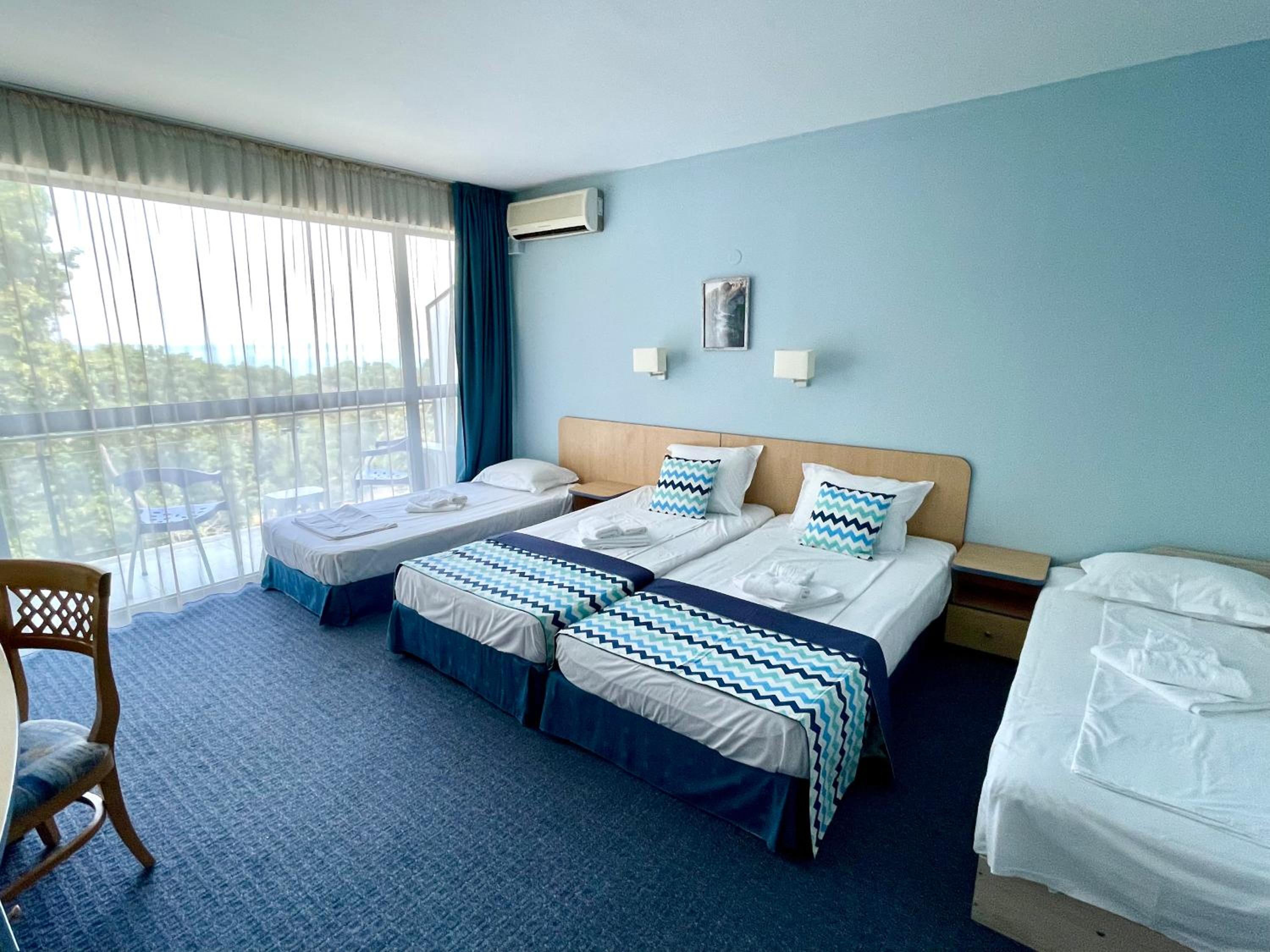 Quadruple Room photo 3