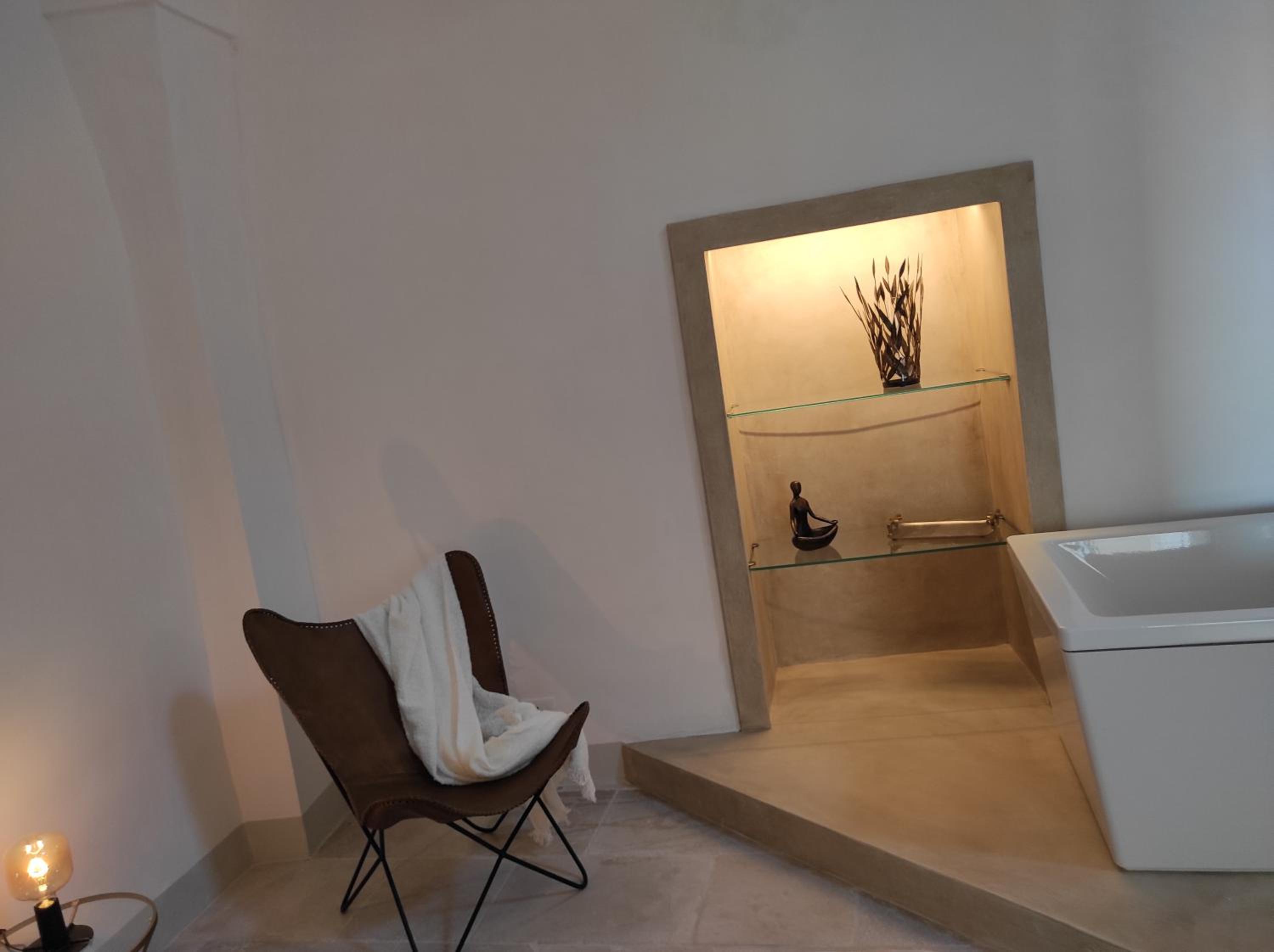 Deluxe King Room photo 3