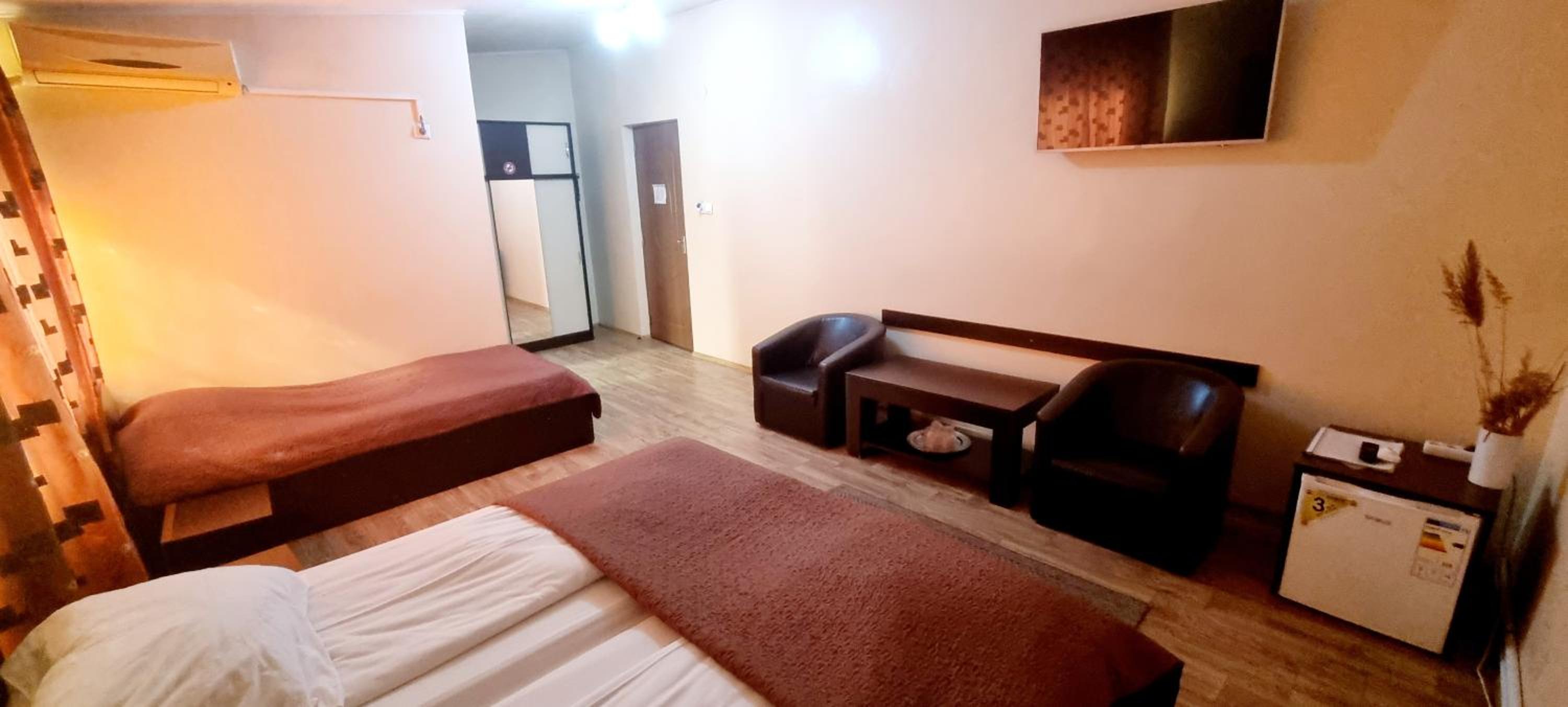 Superior Triple Room - Photo 1