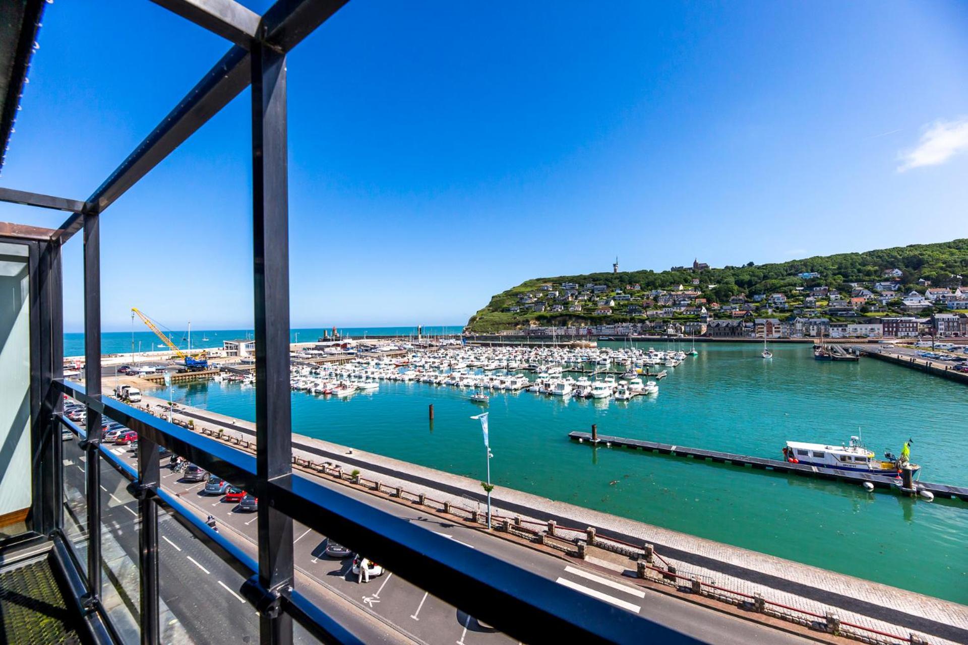 Junior Suite (2 People) with Sea View - Photo 8