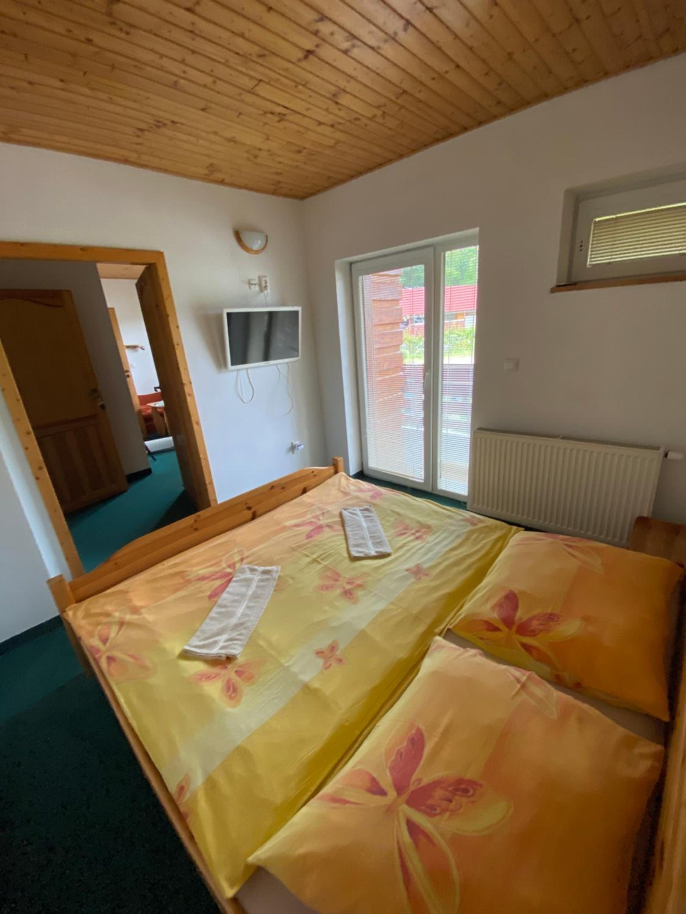 Double Room with Balcony - Photo 1