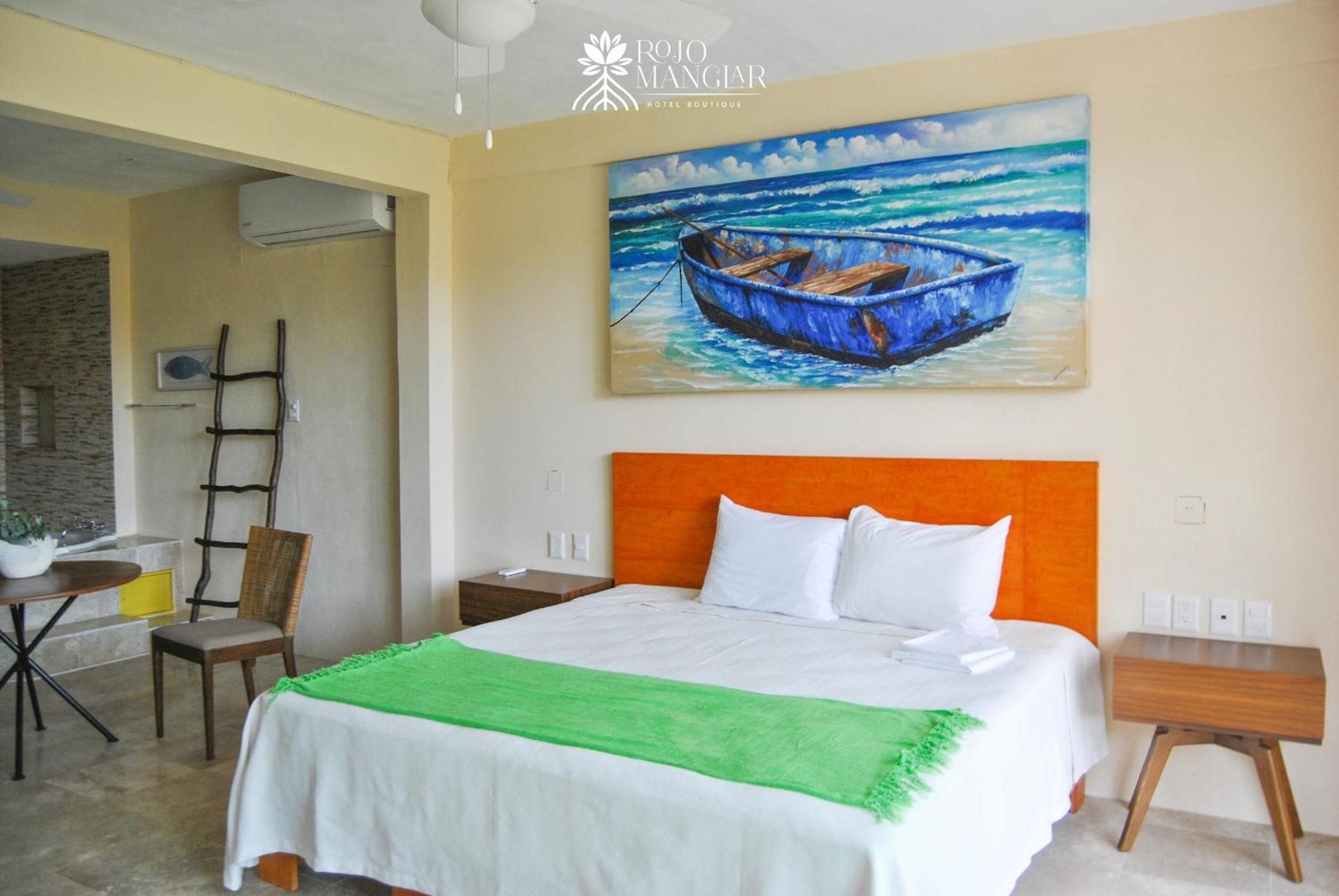 Deluxe Suite with Spa Bath - Photo 1