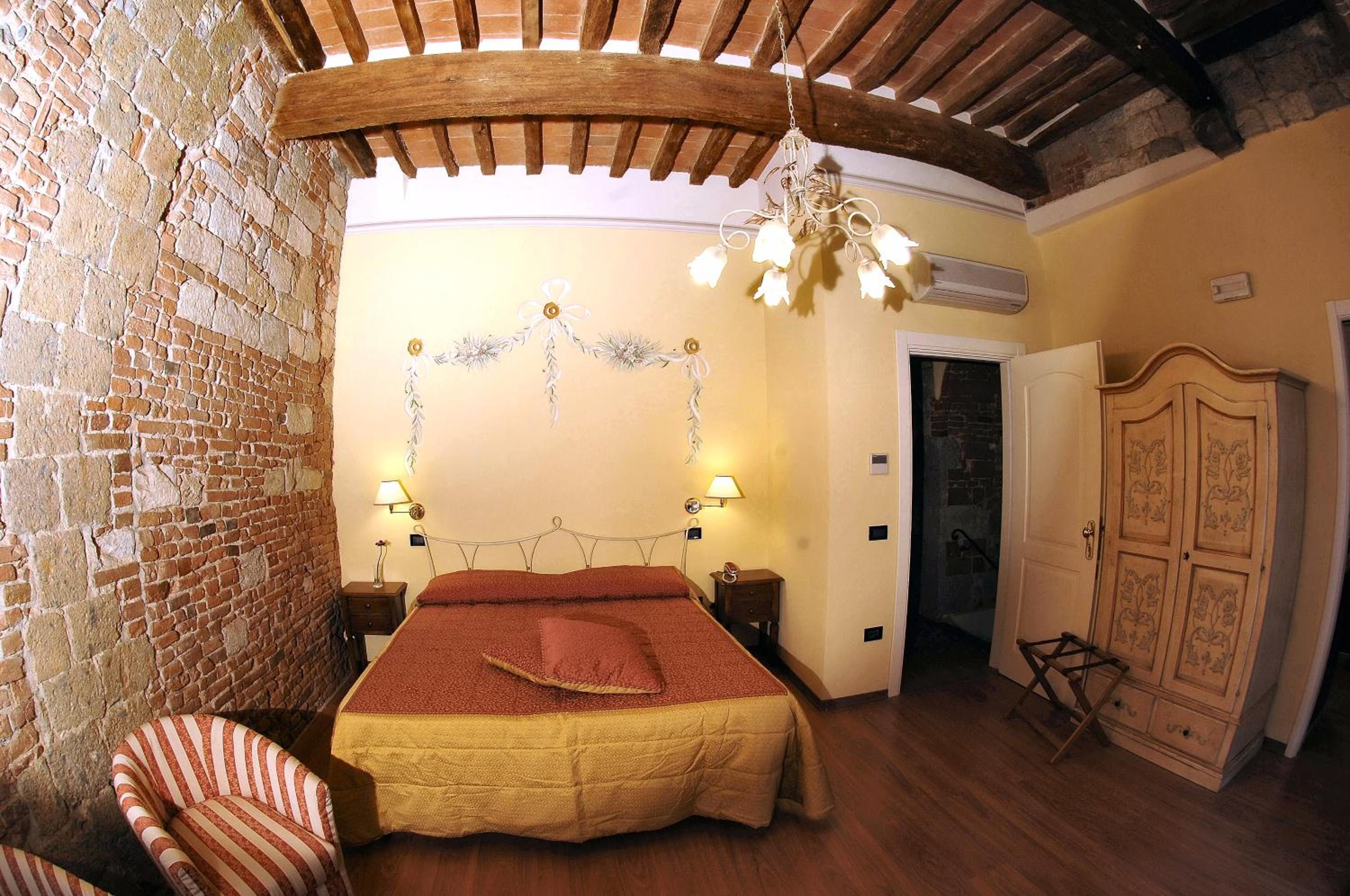 Deluxe Double Room - Photo 5