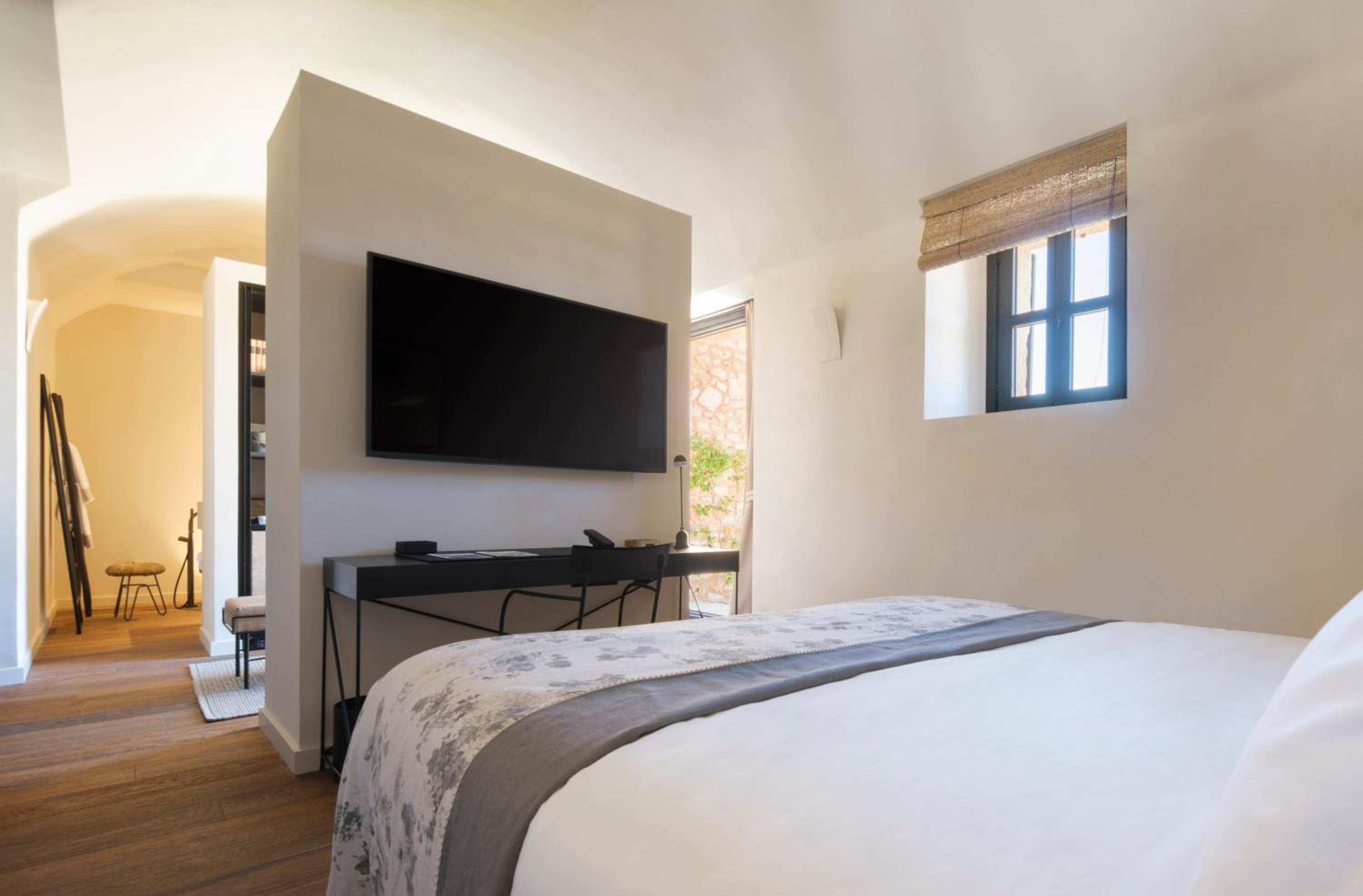 Premium Double Room photo 3