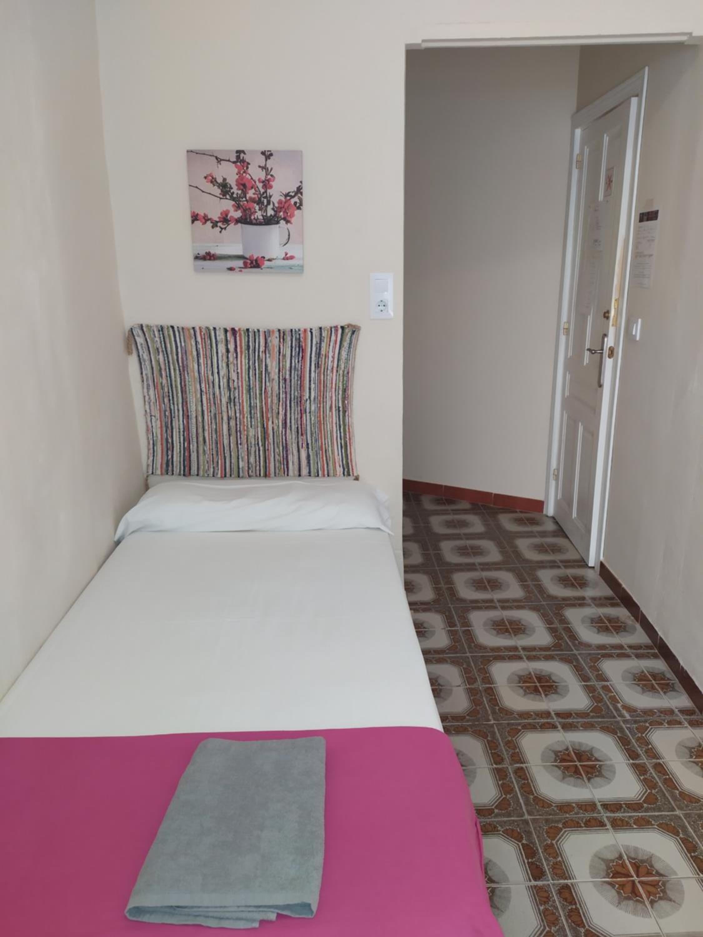 Habitación individual con baño privado
