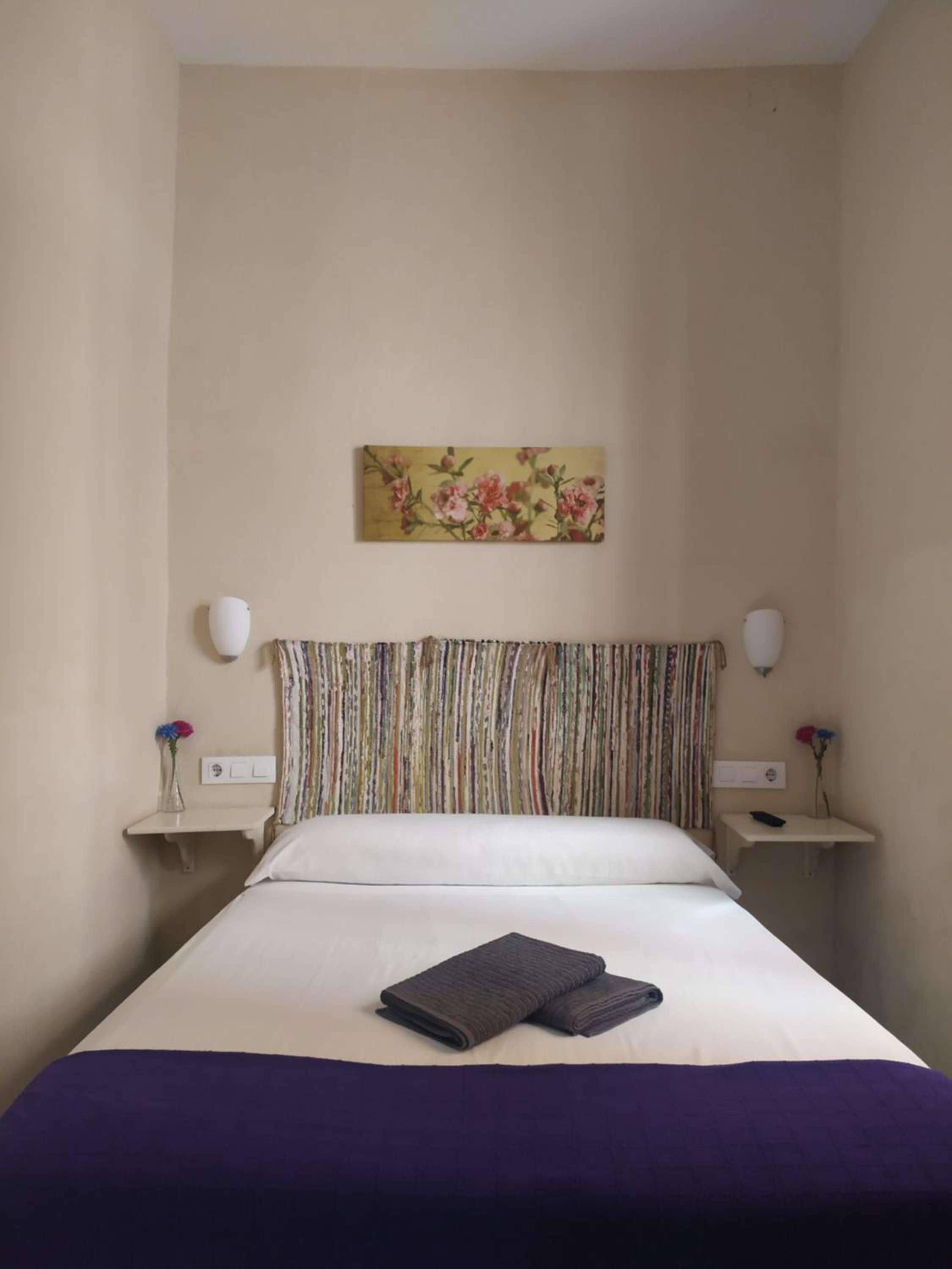 Habitación Doble con Baño Privado