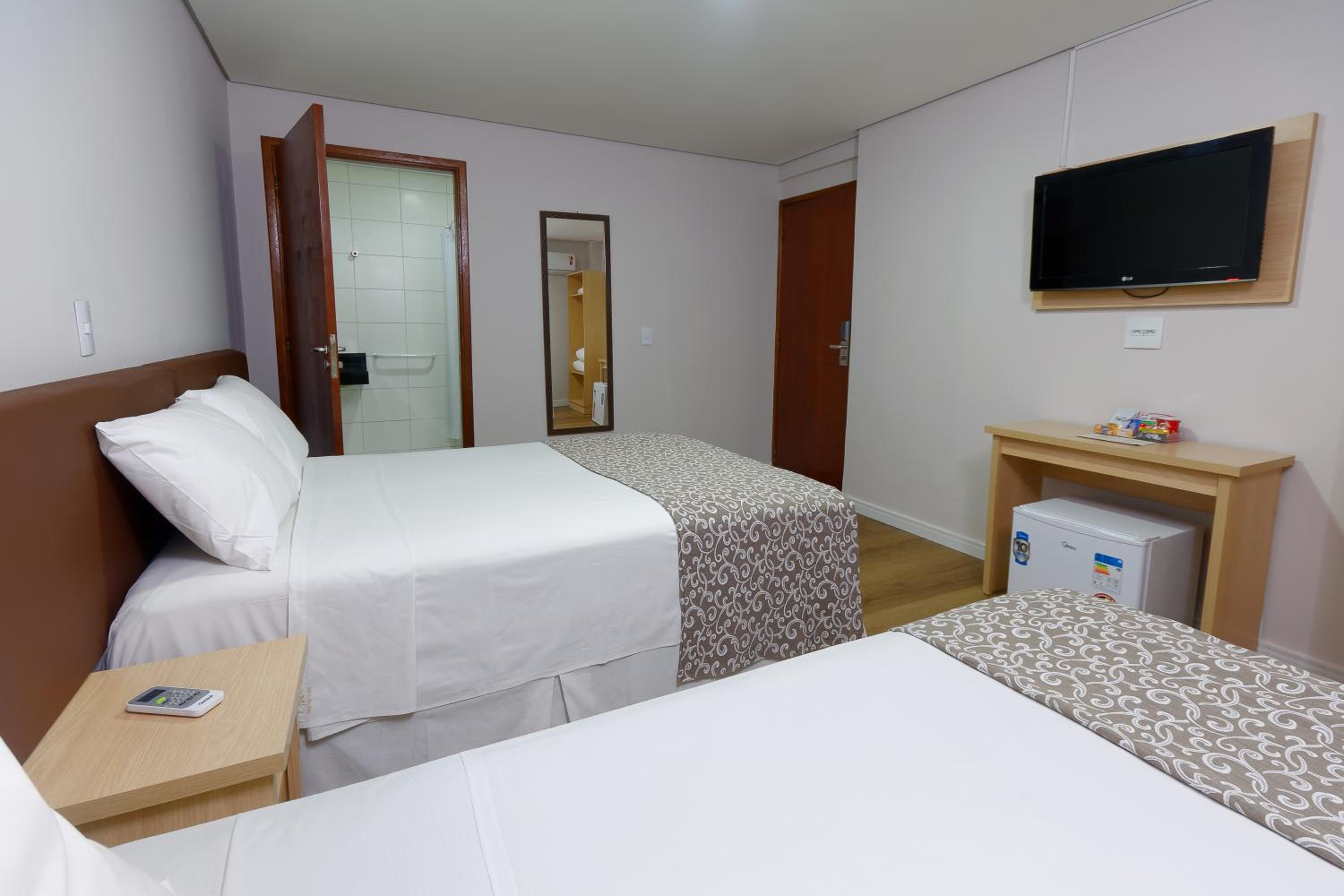 Triple Room - Disability Access - Photo 3