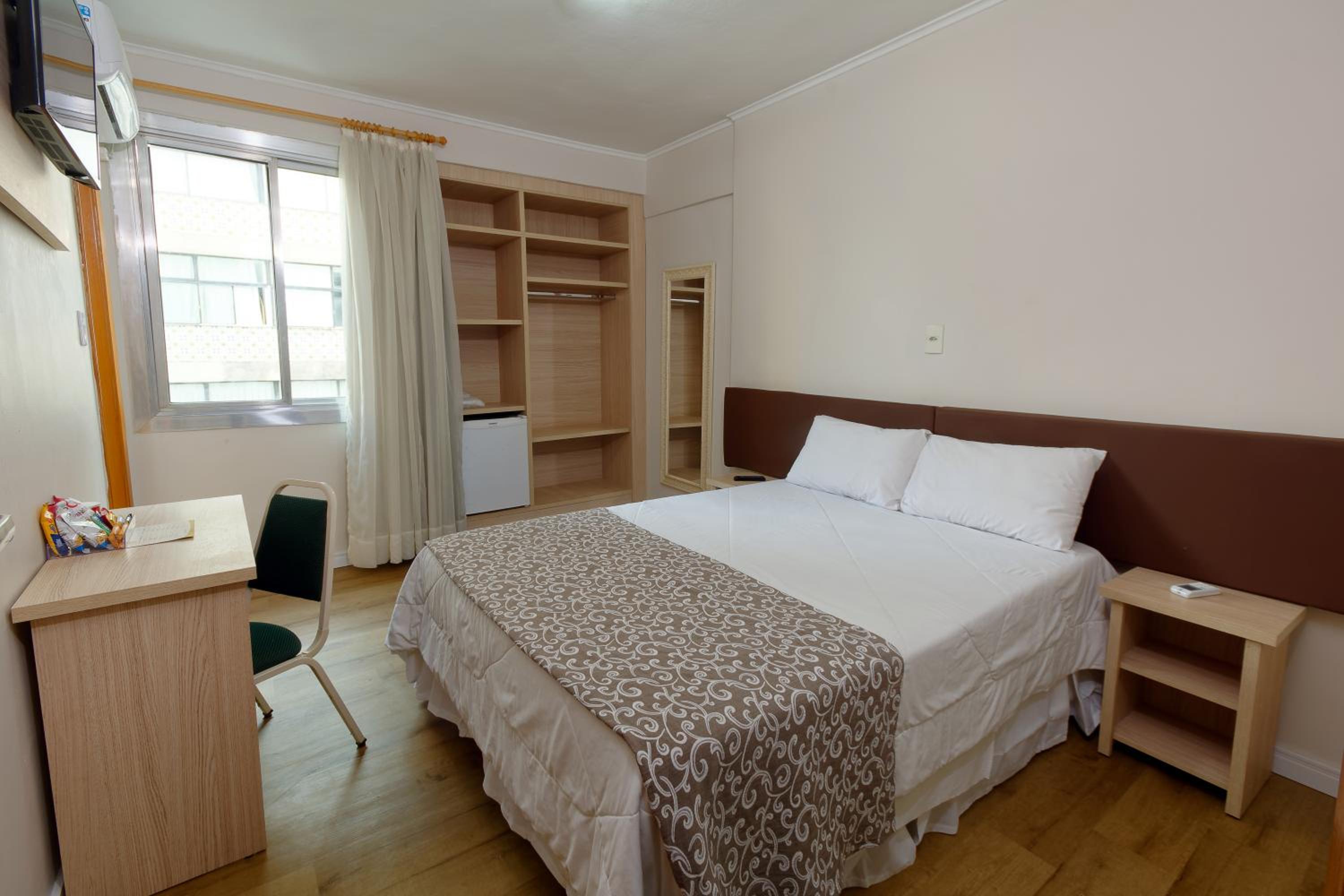 Double Room - Photo 3