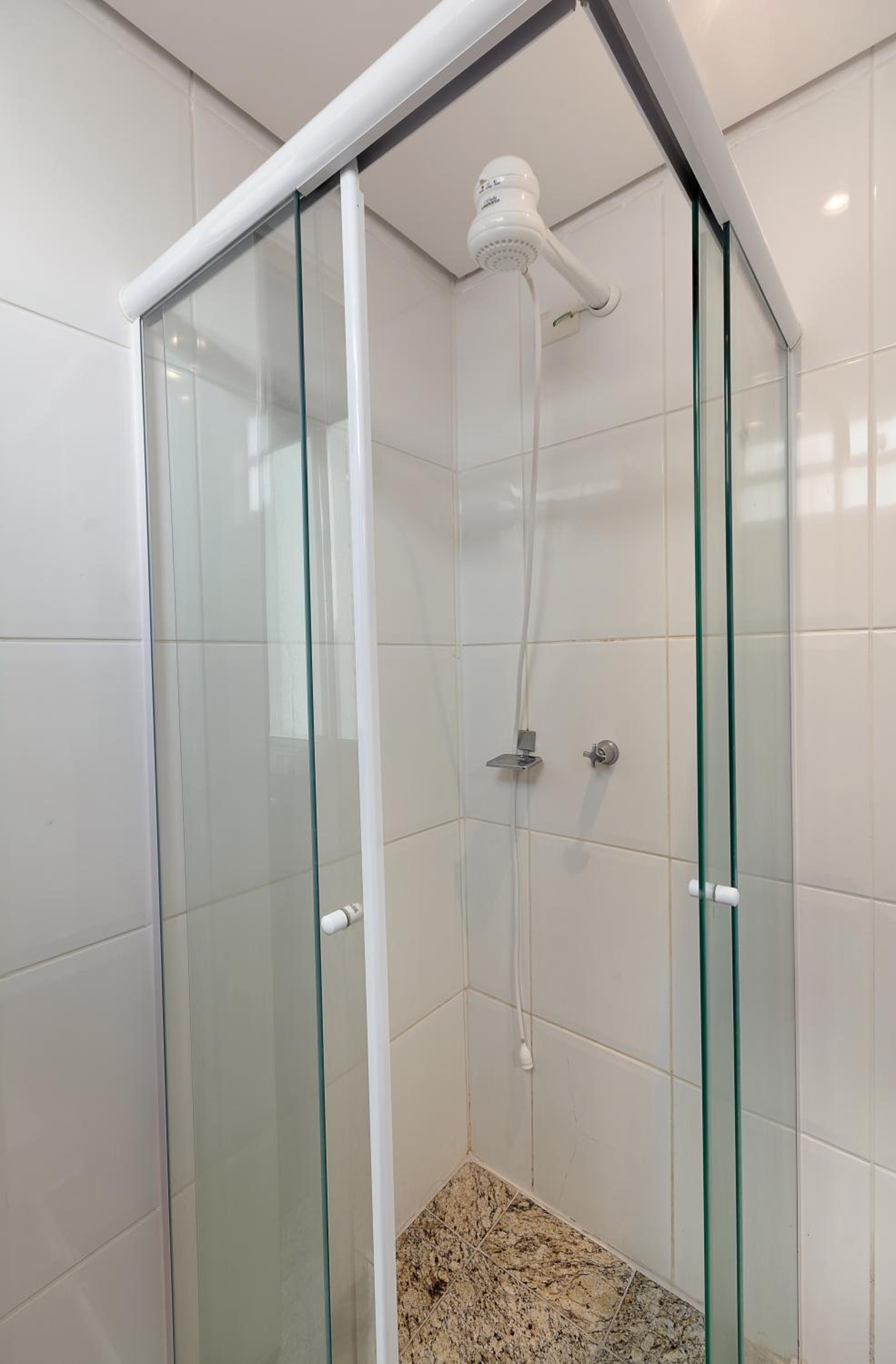 Double Room - Photo 12