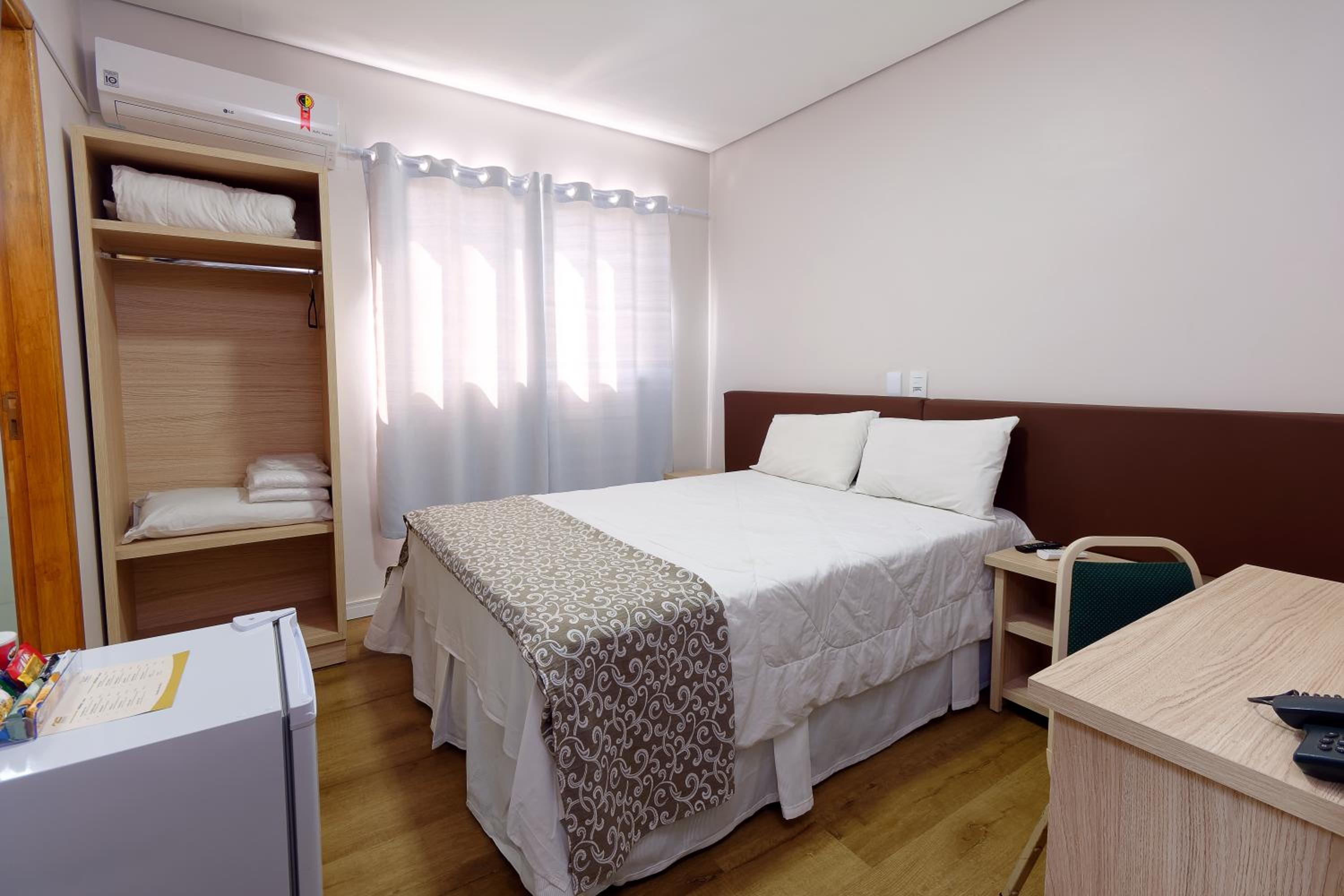 Double Room - Photo 1