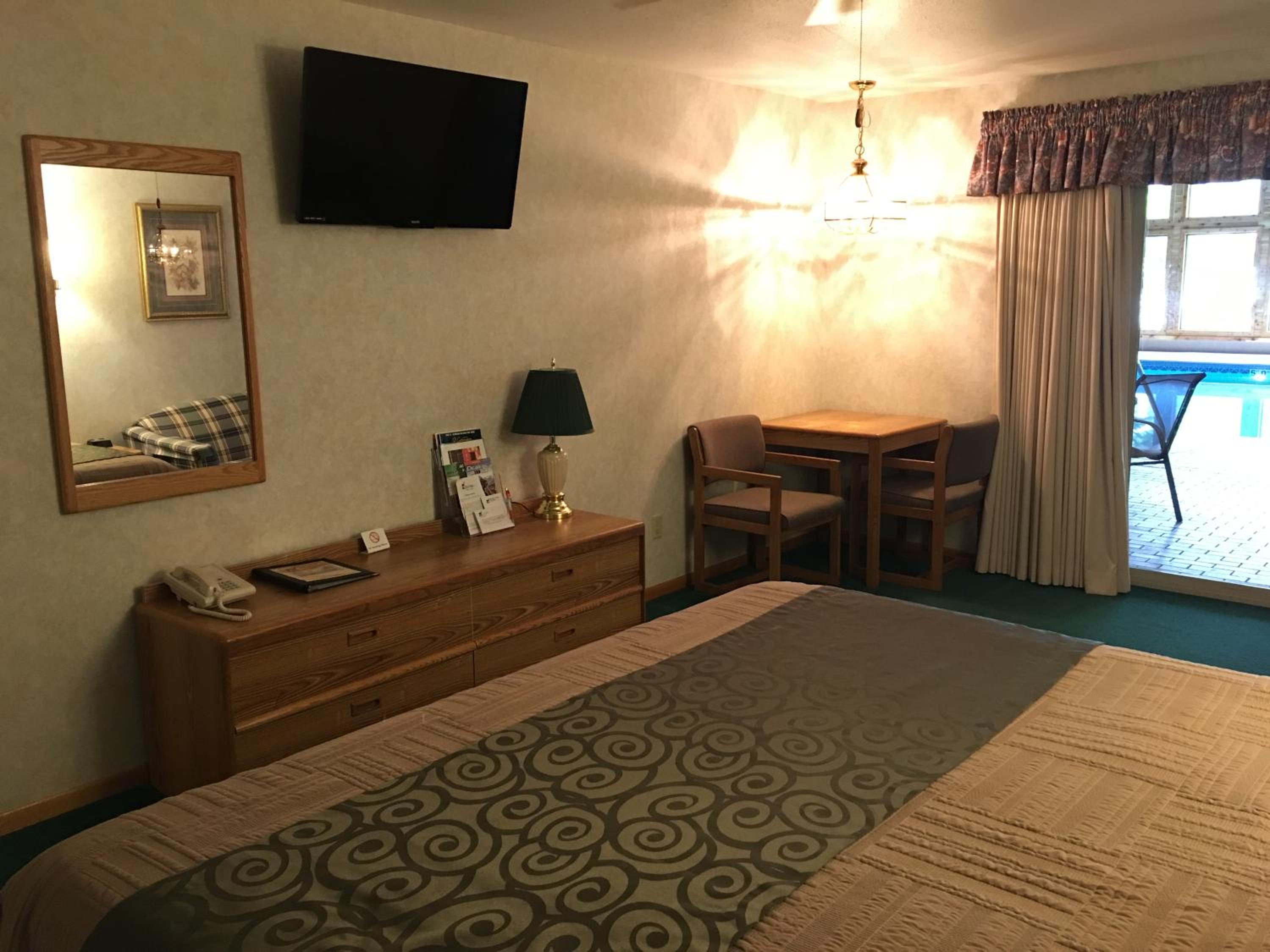 King Room with Spa Bath photo 3