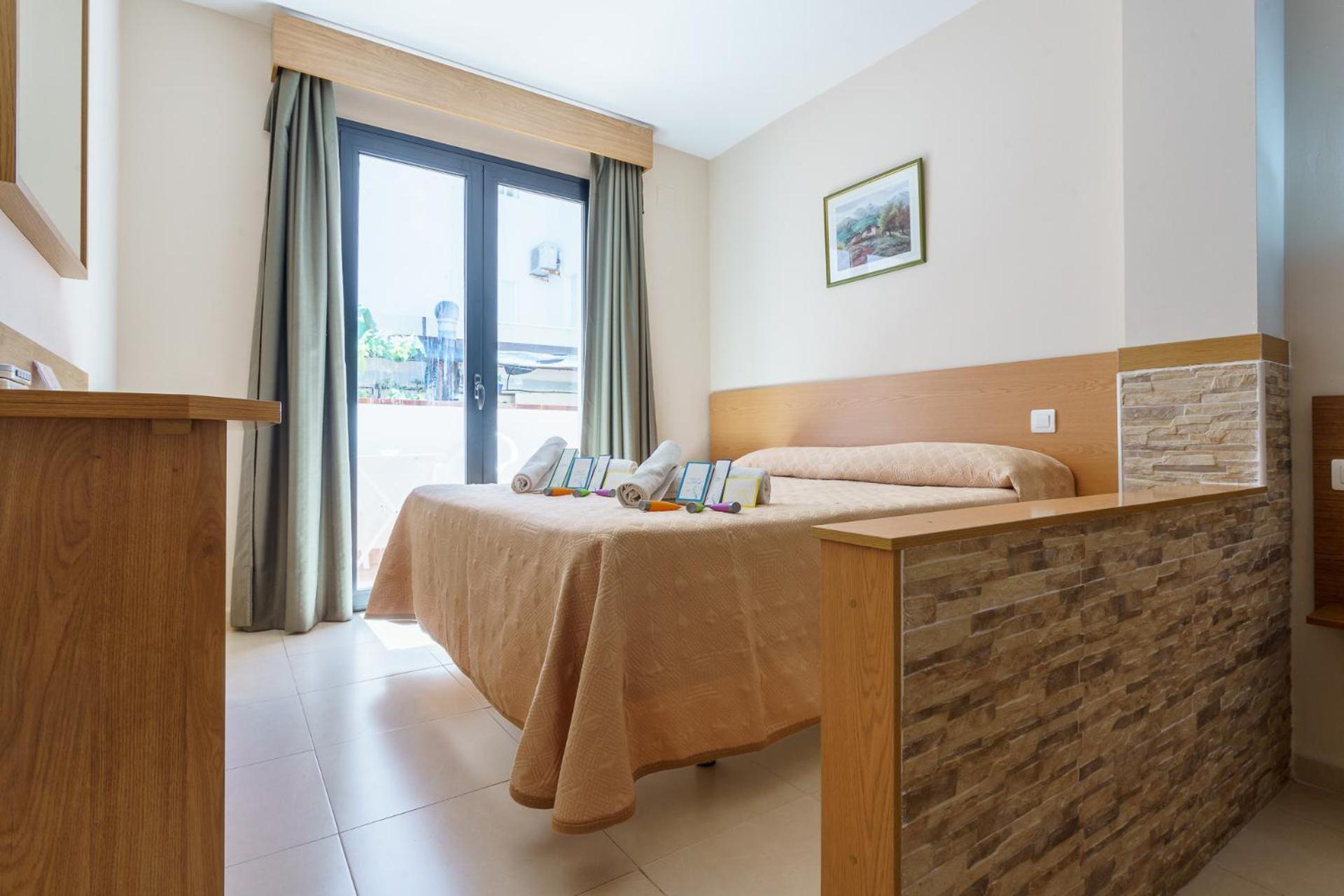 Habitación Cuádruple con Terraza