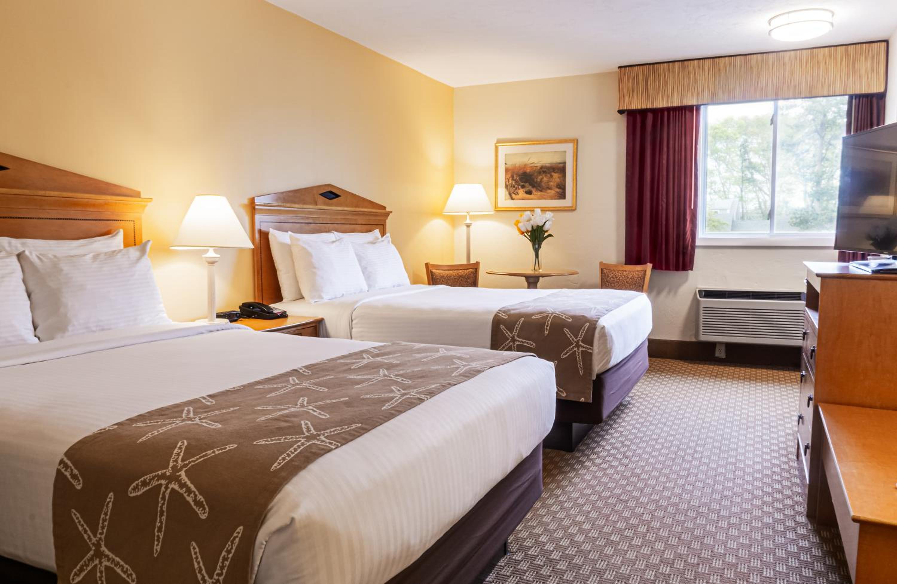 Double Room with Two Double Beds - Photo 1