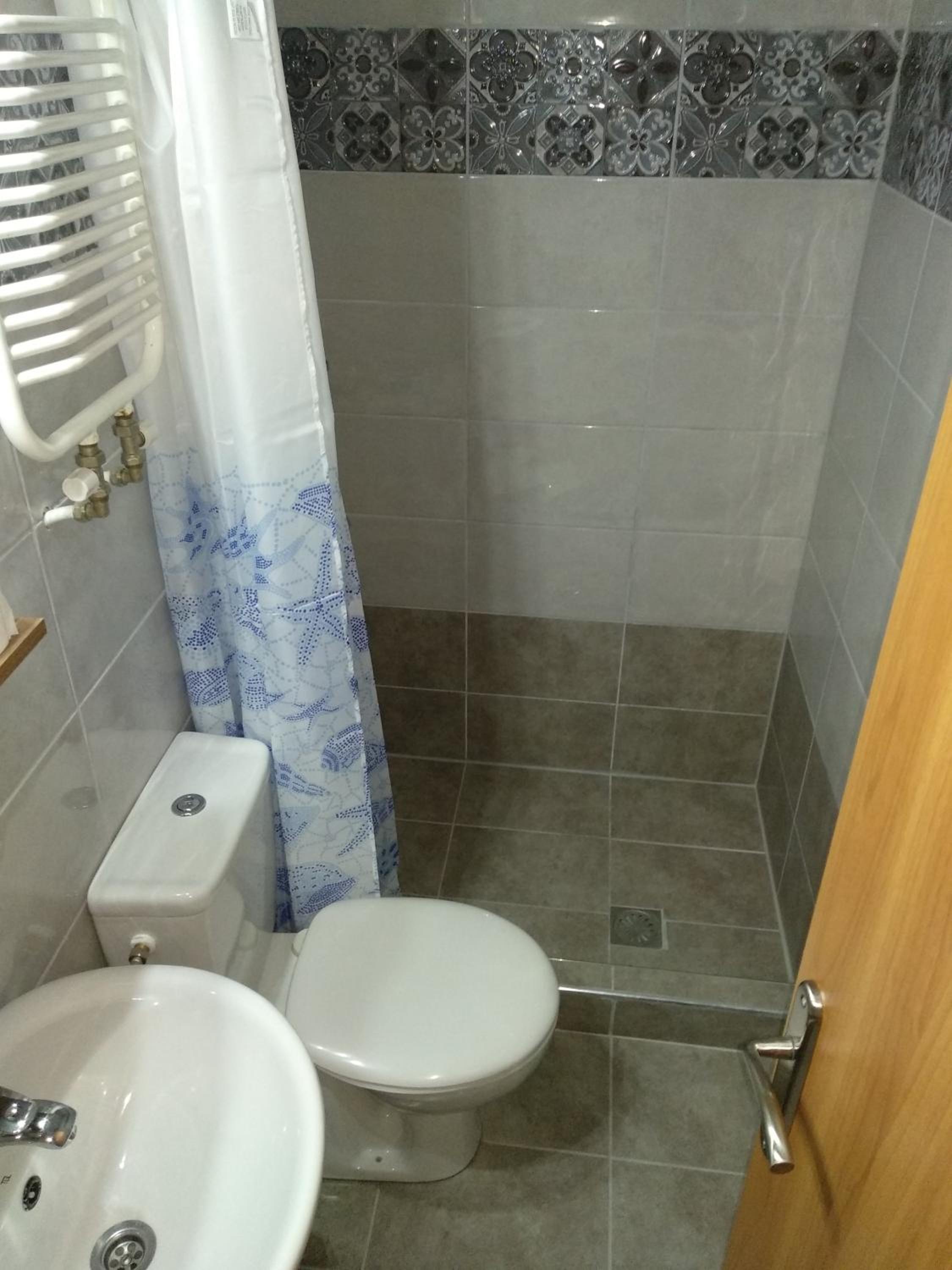 Superior Double or Twin Room - Photo 8