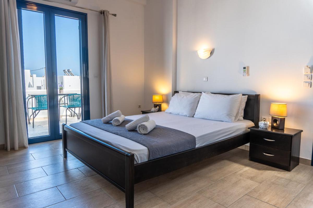 Deluxe Double Room with Balcony photo 1