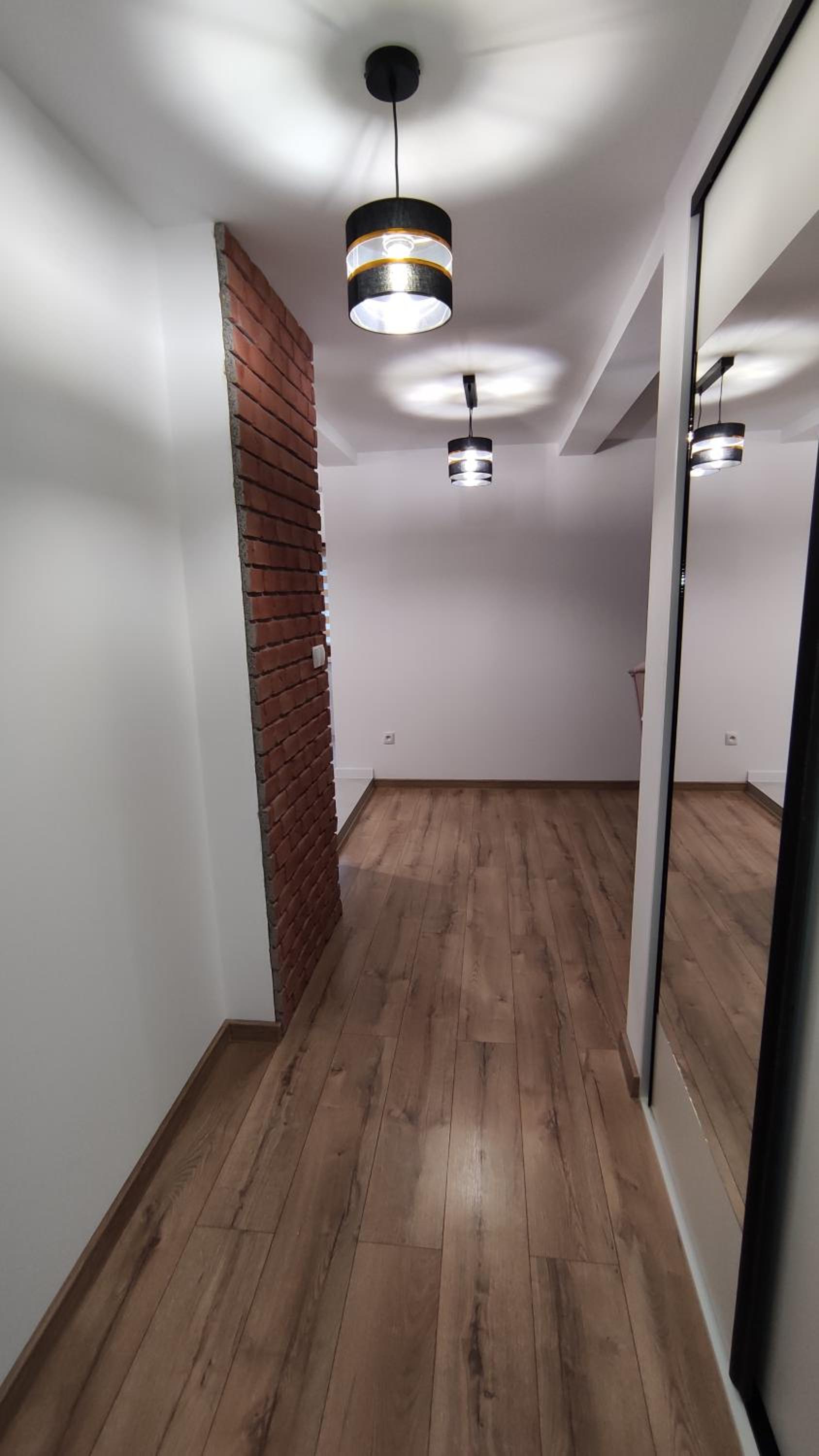 Family Studio - Photo 17