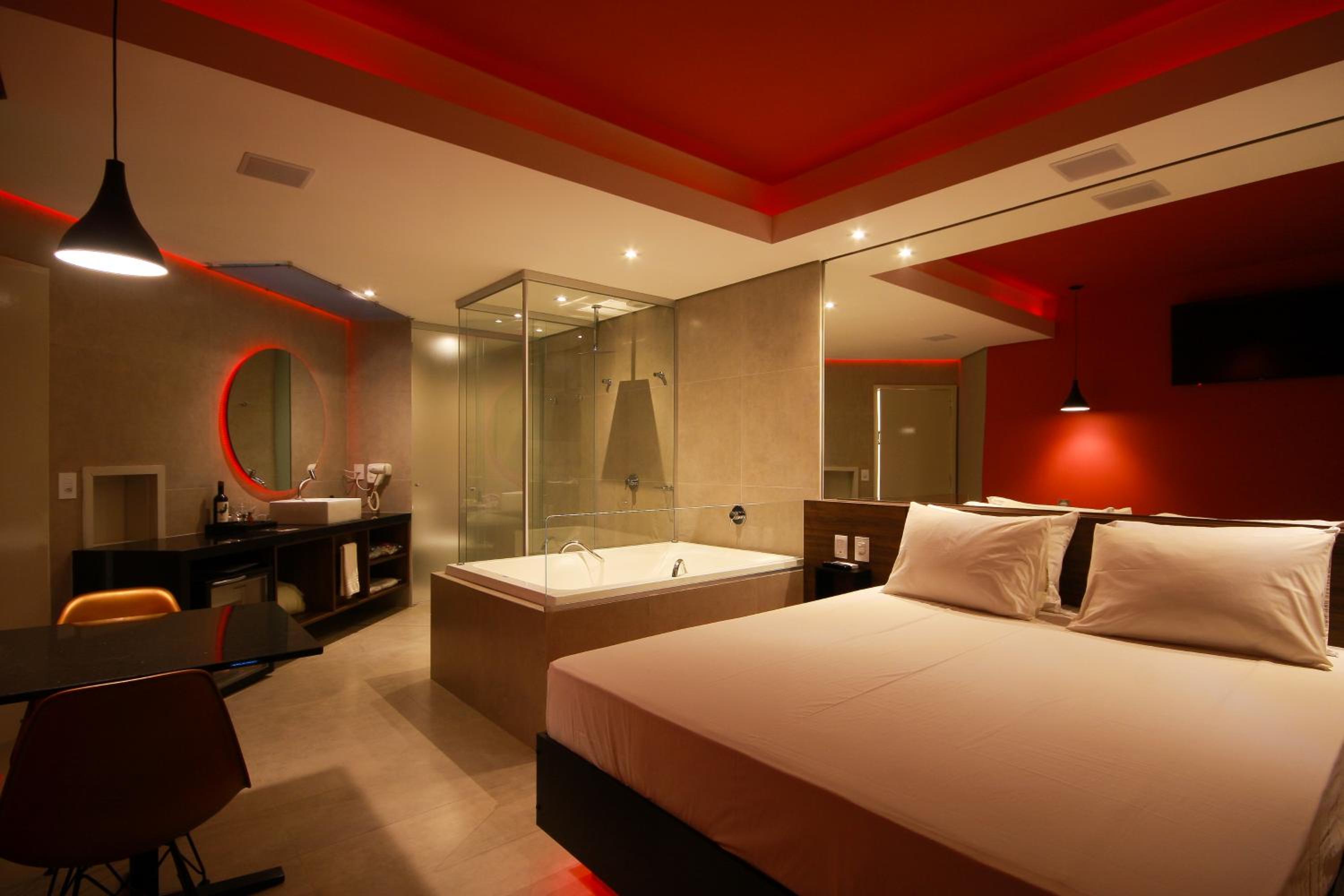 Deluxe Double Room with Bath photo 1