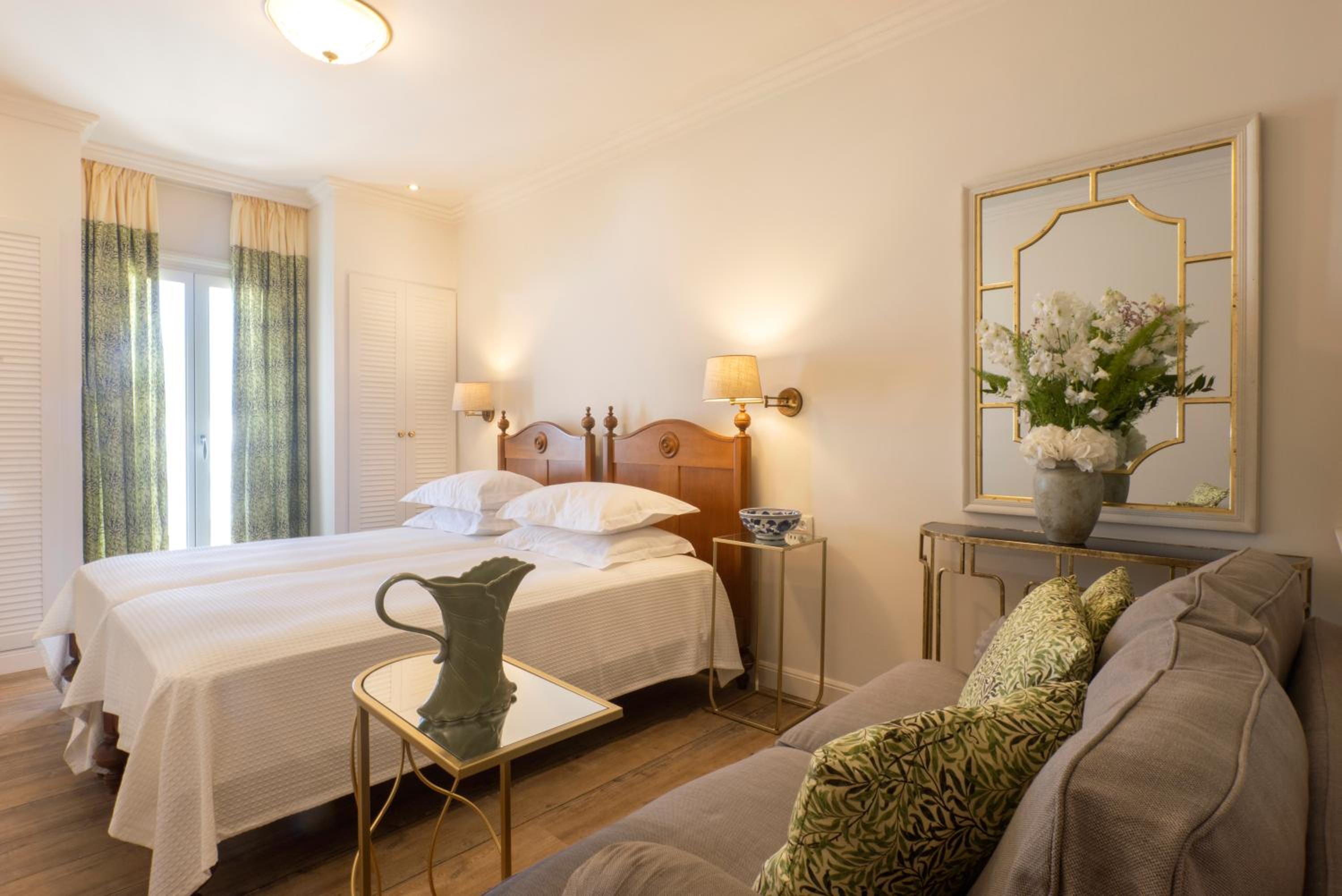 Standard Twin Room - Photo 36