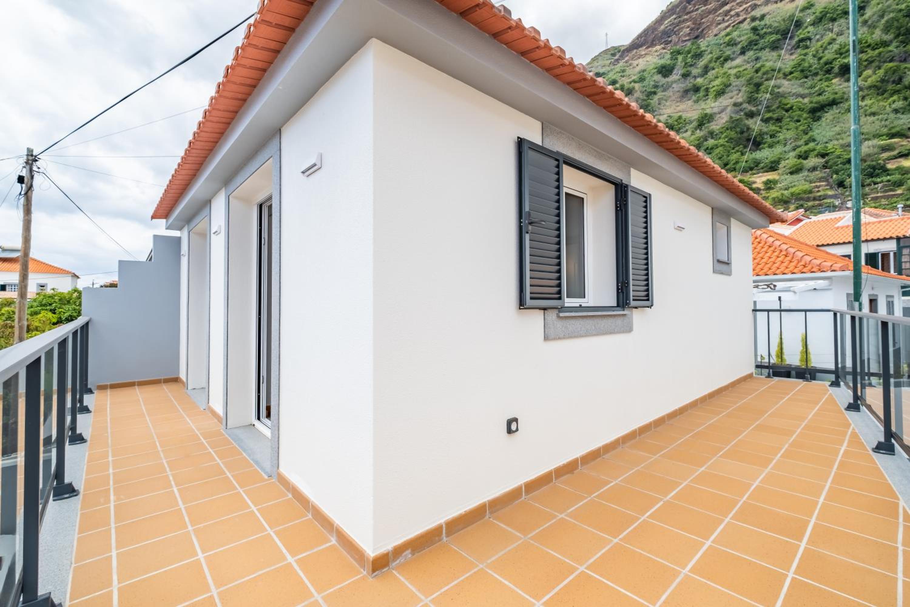Two-Bedroom House photo 2
