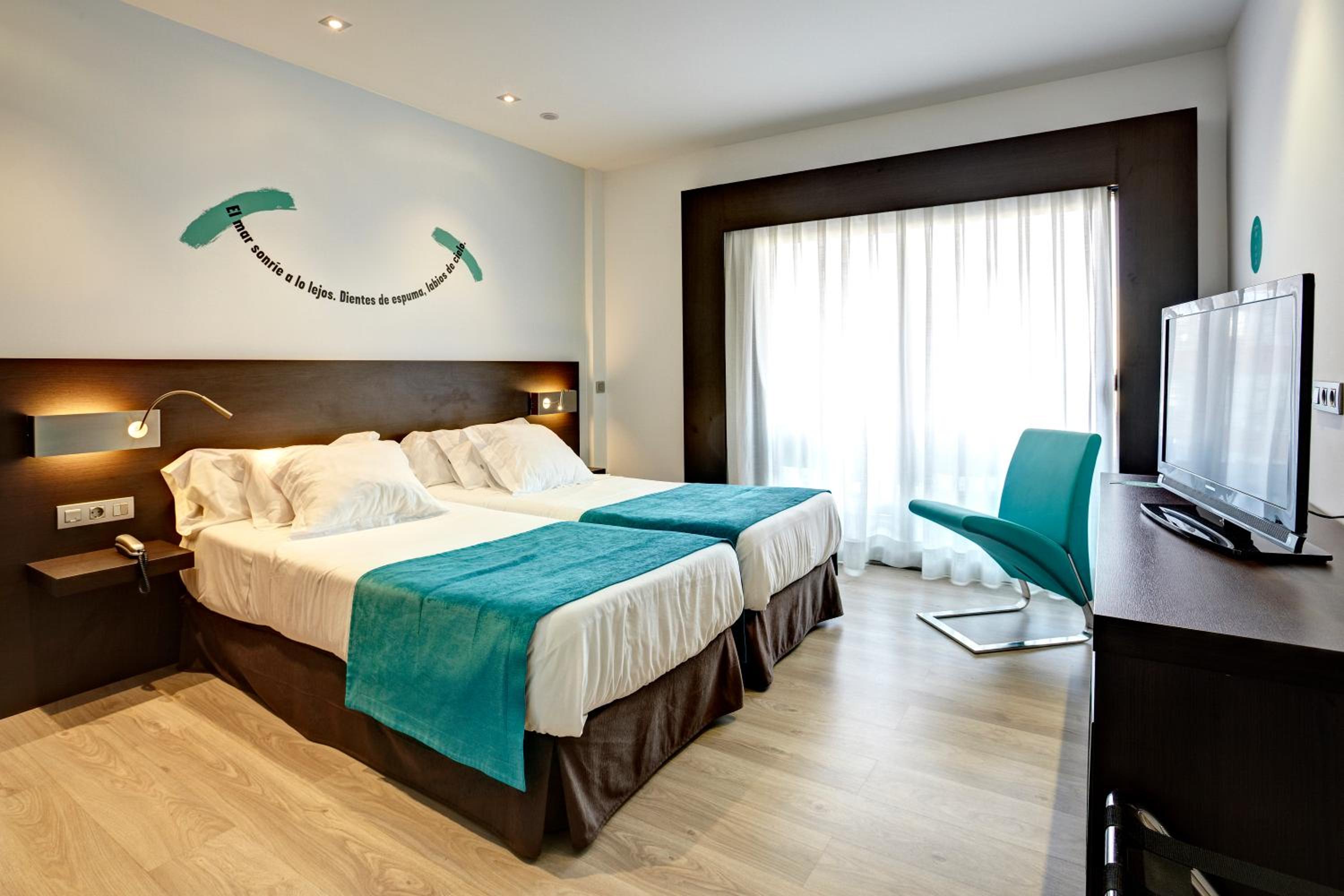 Twin Room with Sea View