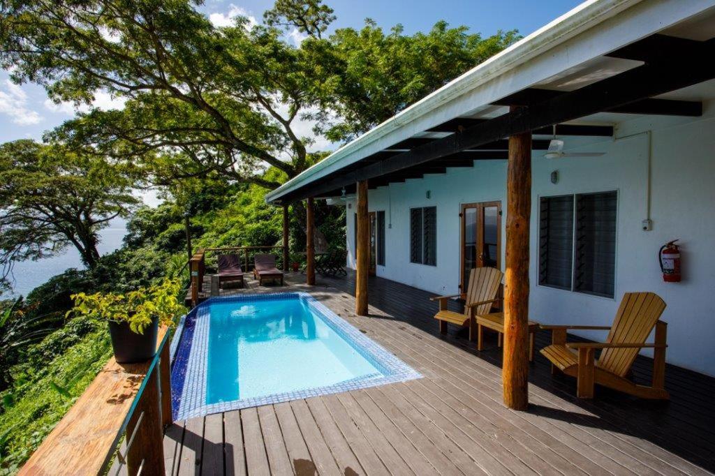 Three-Bedroom Villa photo 5