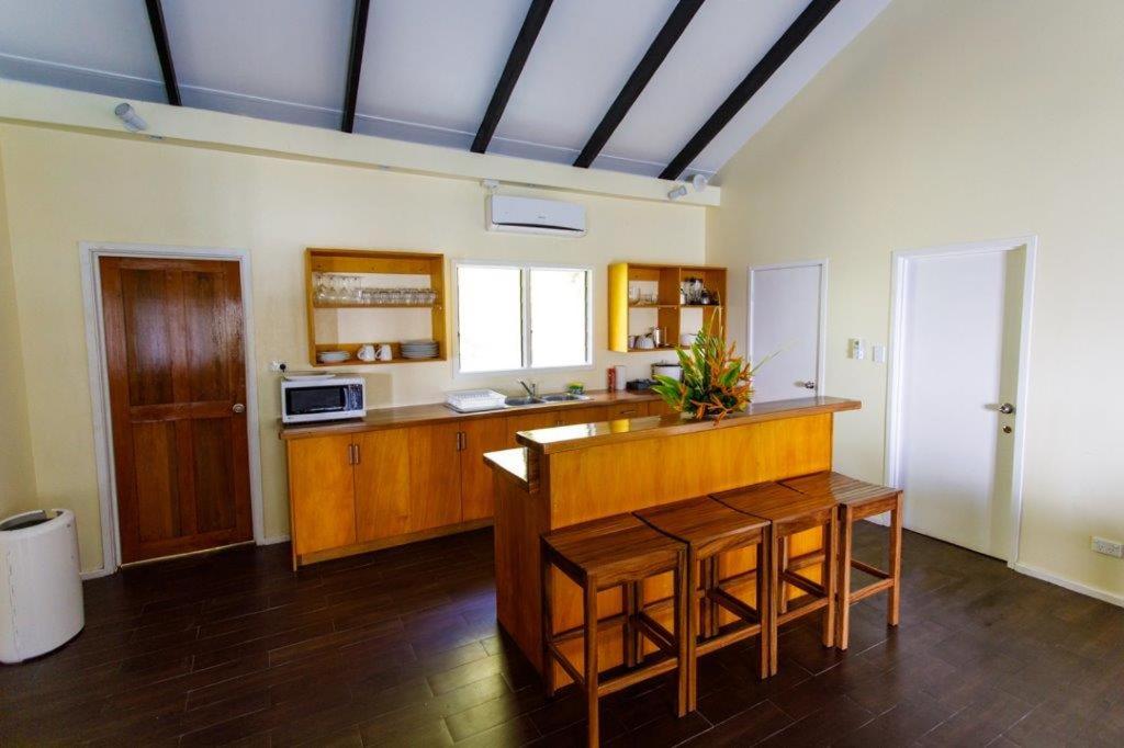 Three-Bedroom Villa photo 3