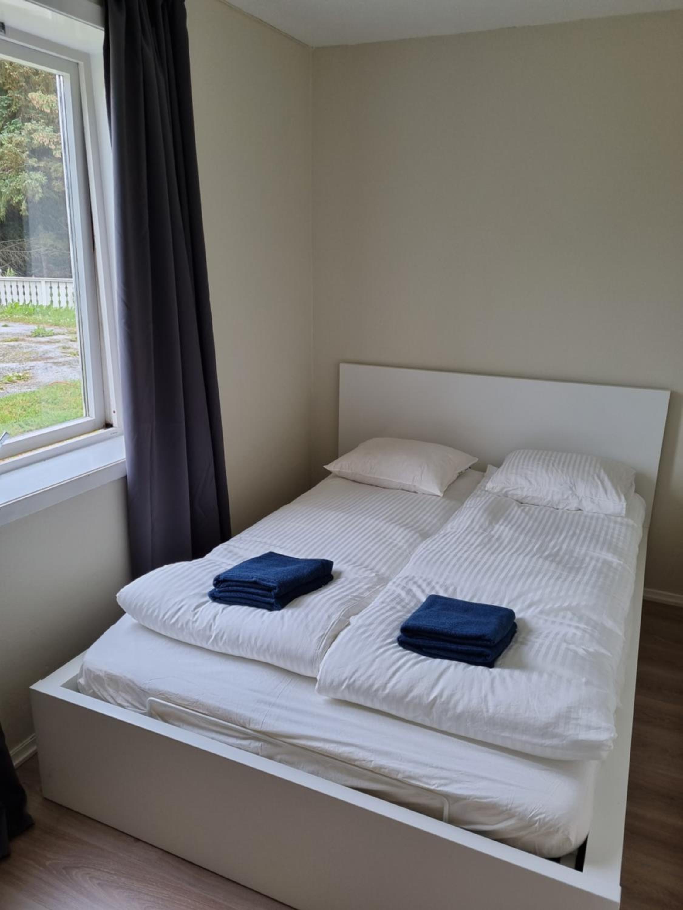 One-Bedroom Apartment - Photo 14