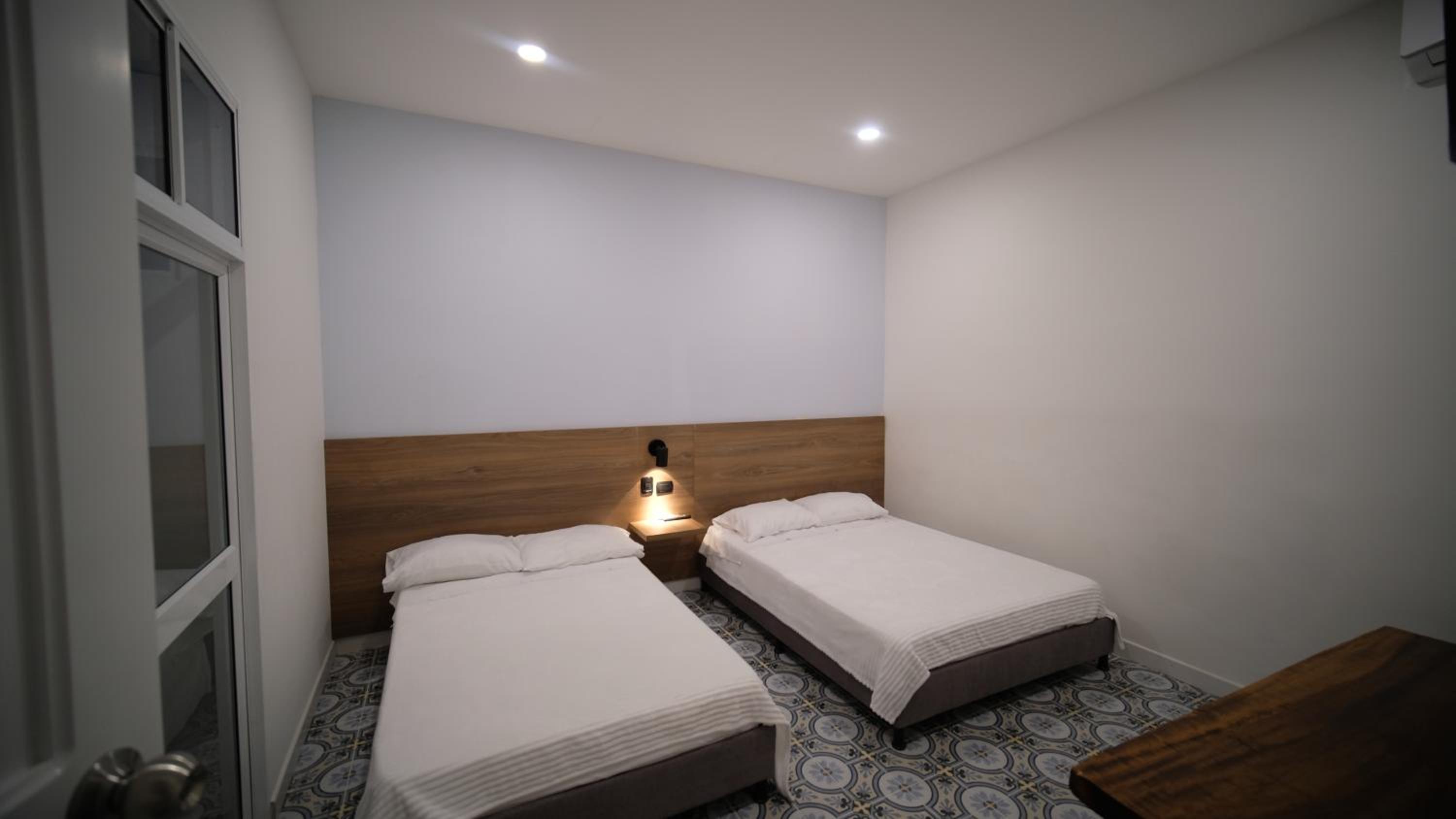 Deluxe Twin Room photo 1