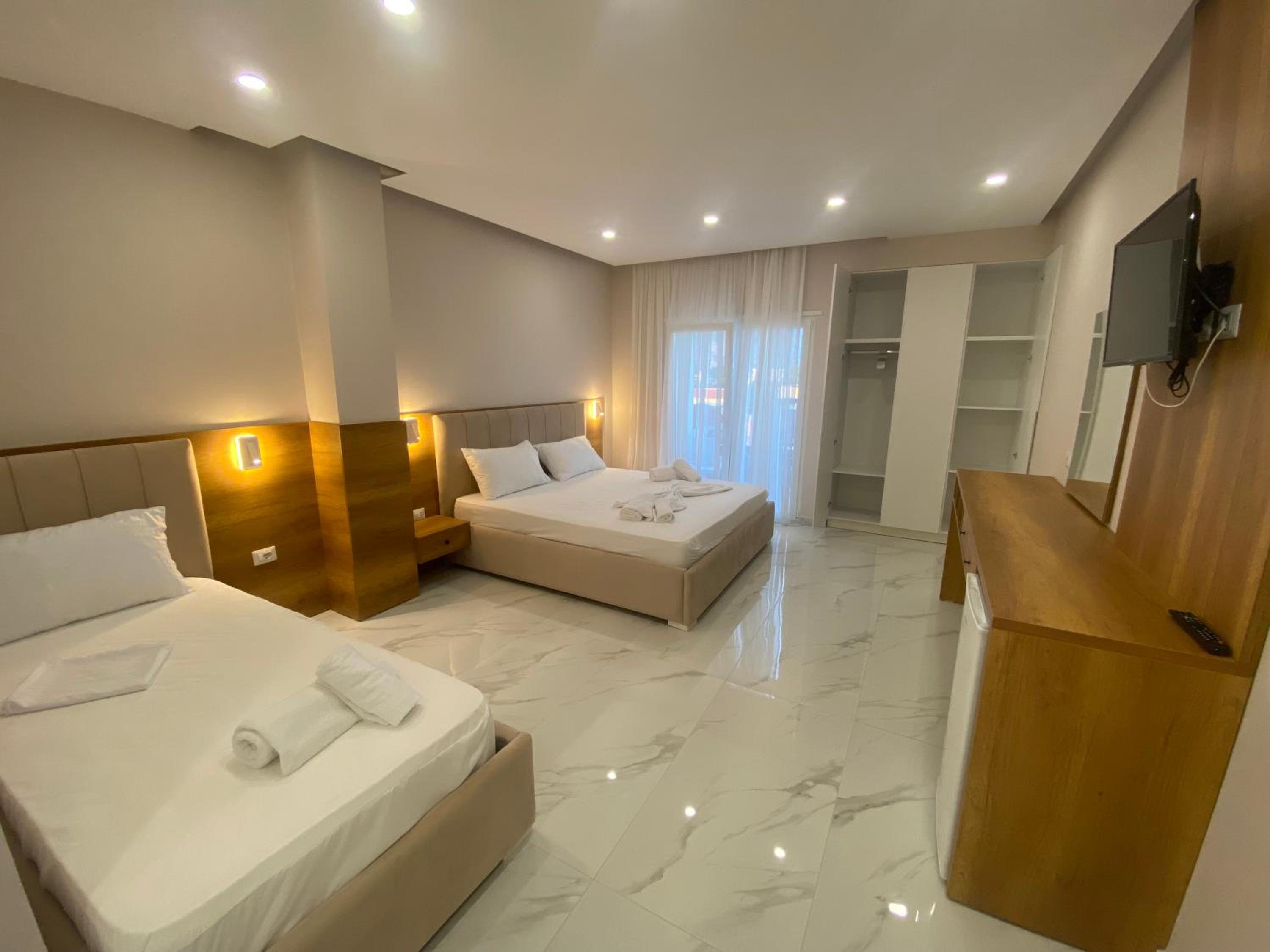 Triple Room with Sea View photo 1
