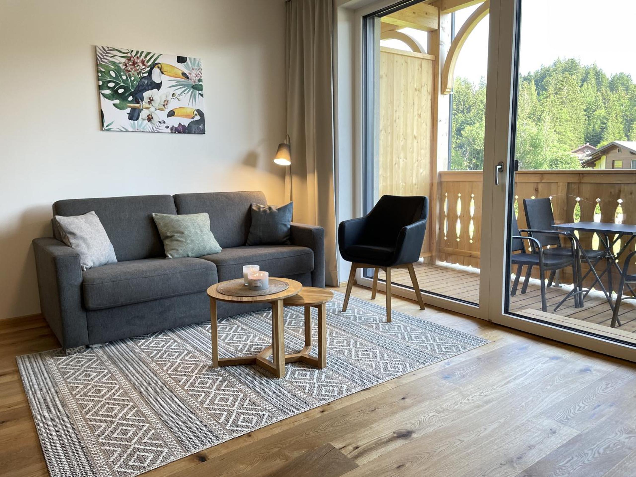 Apartment with Mountain View photo 1