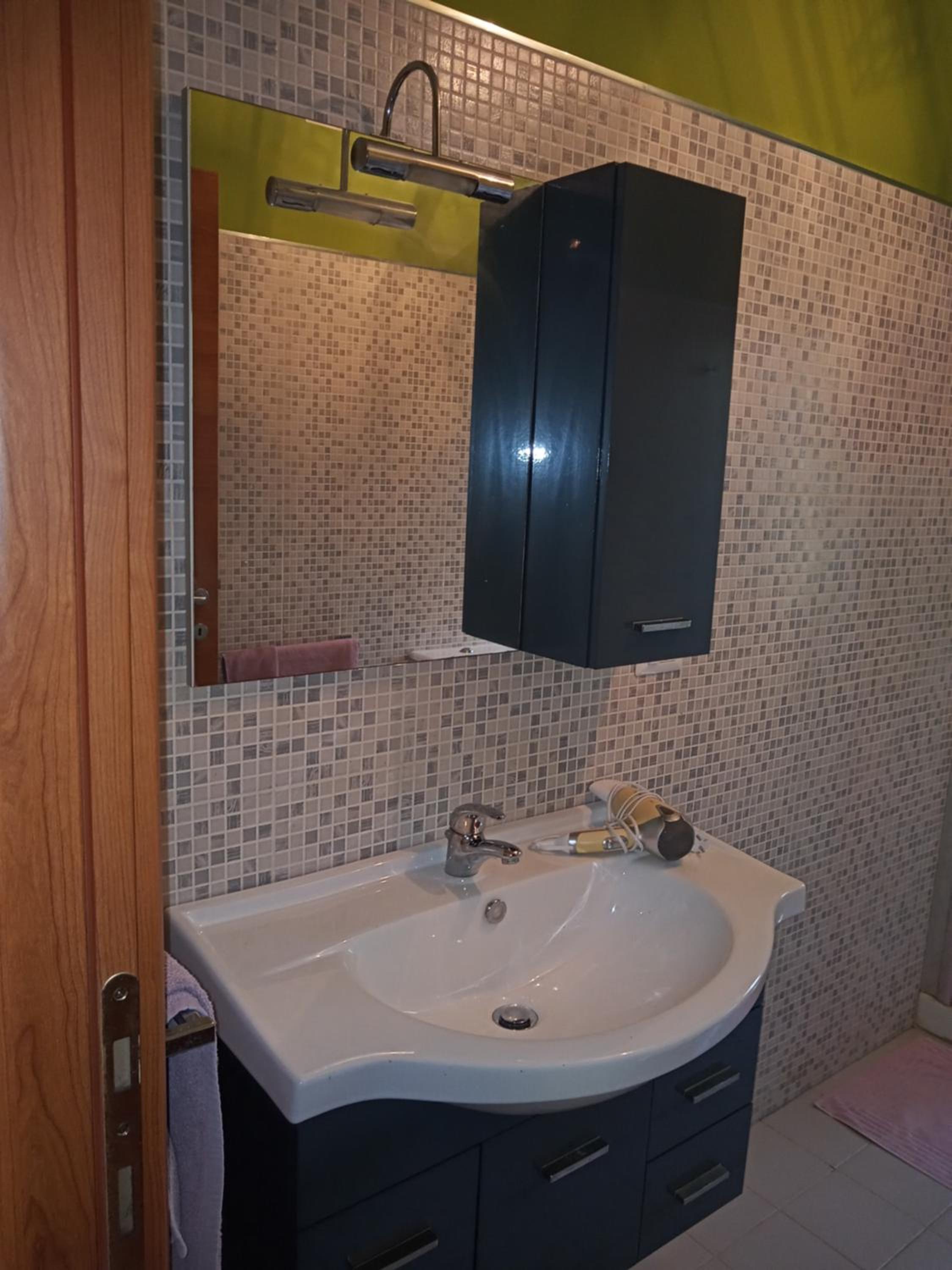 Apartment - Ground Floor photo 3