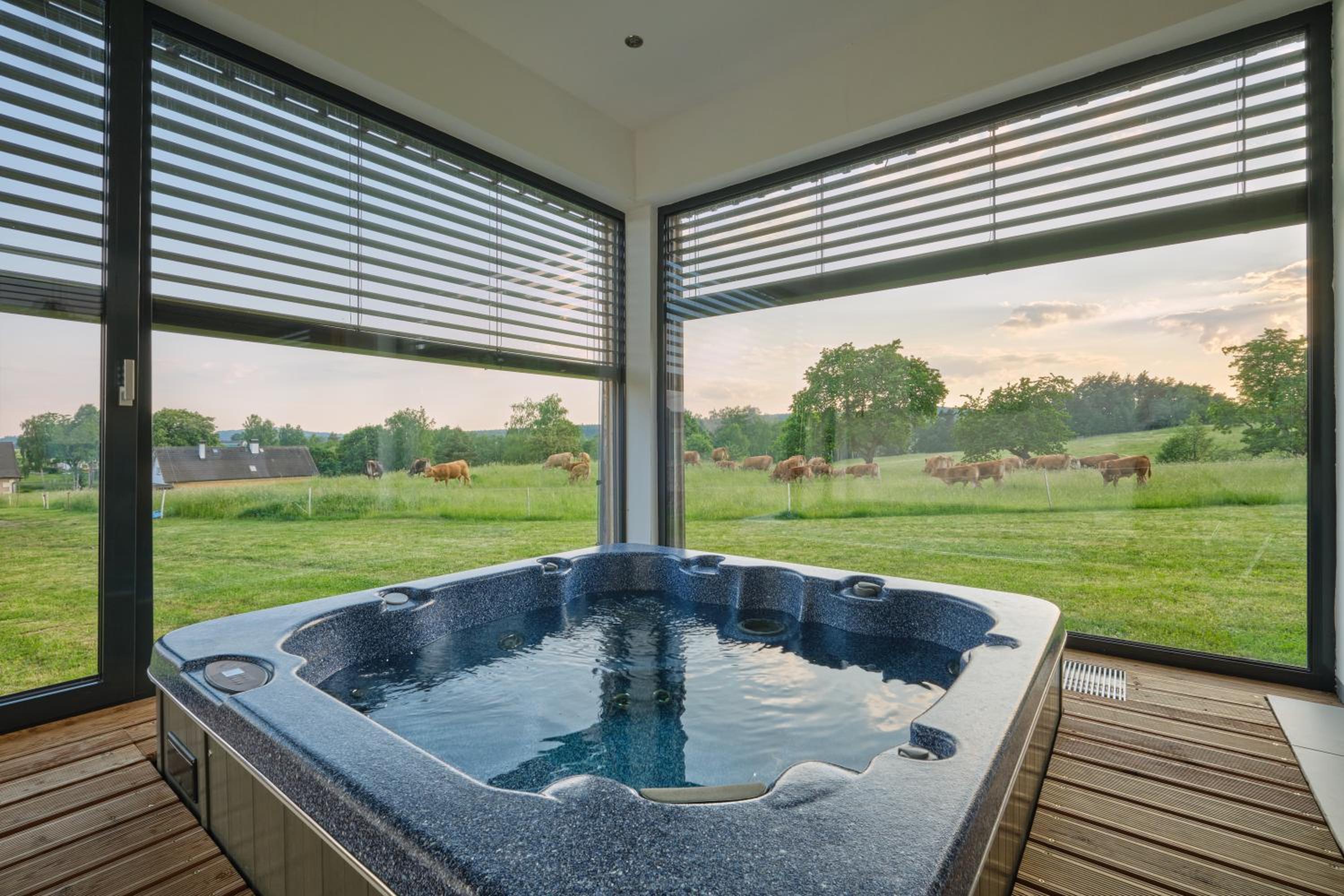 Three-Bedroom Vacation Home  photo 2