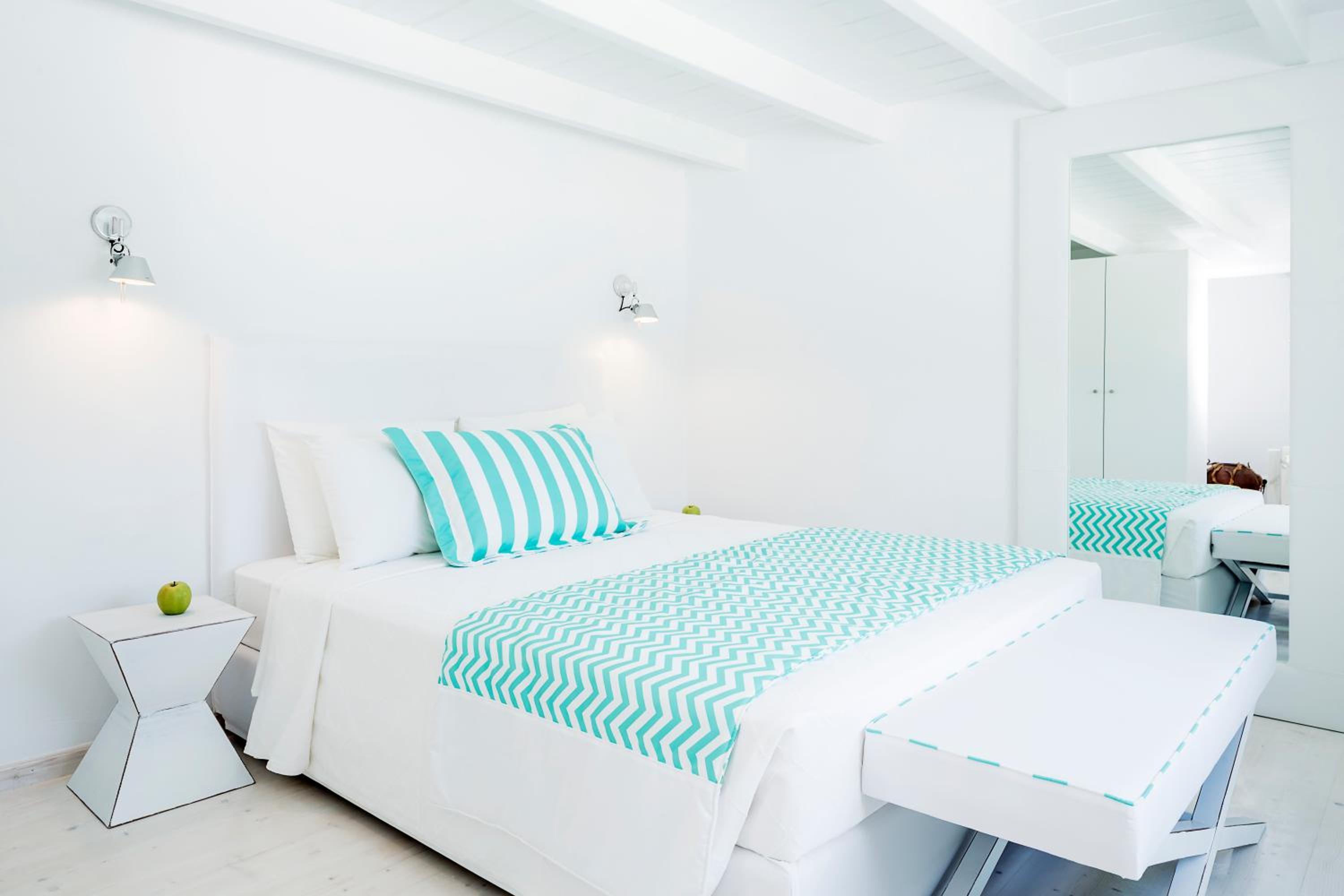 Suite with Sea View - Photo 7